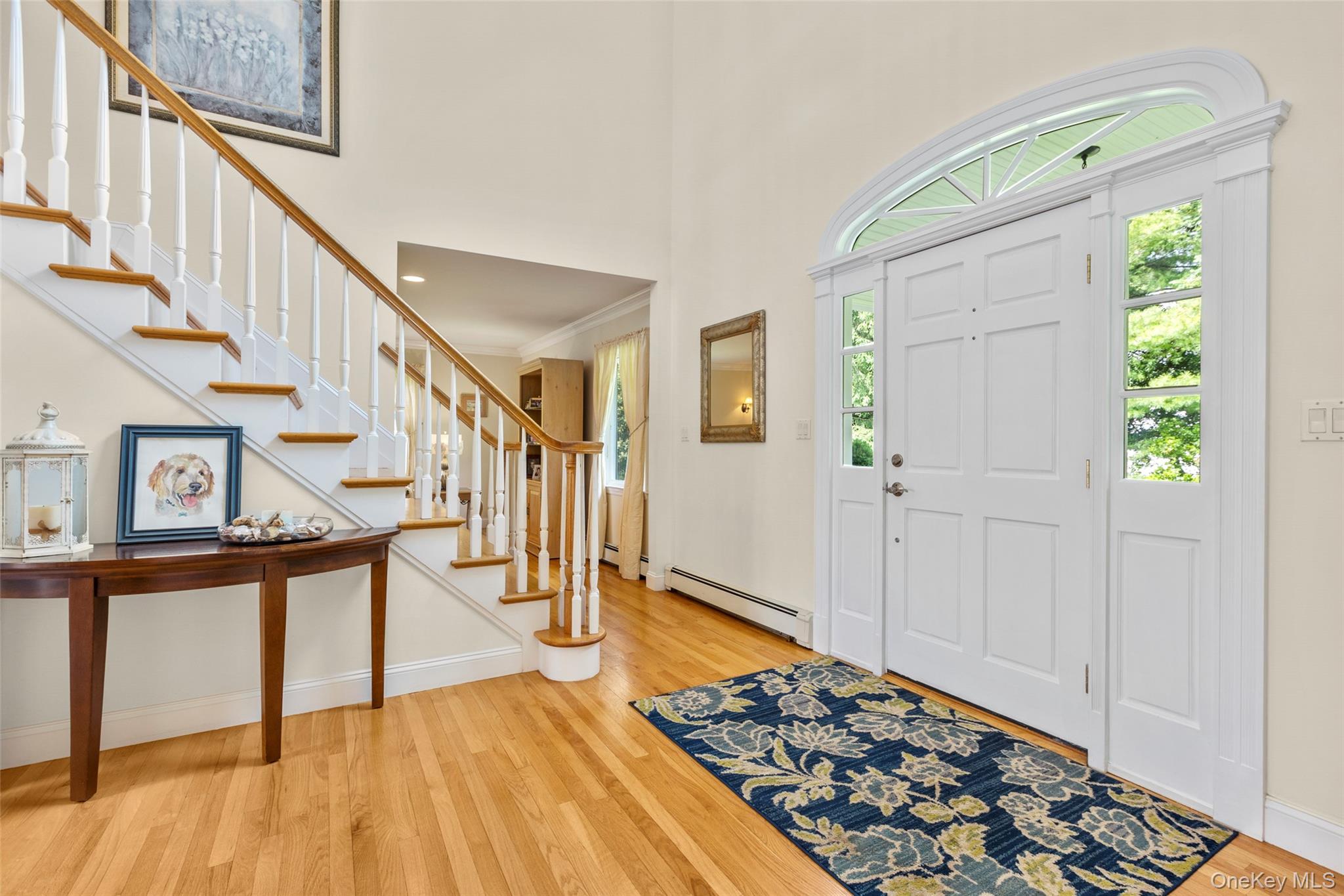 17 Youngs Lane, Setauket, NY 11733