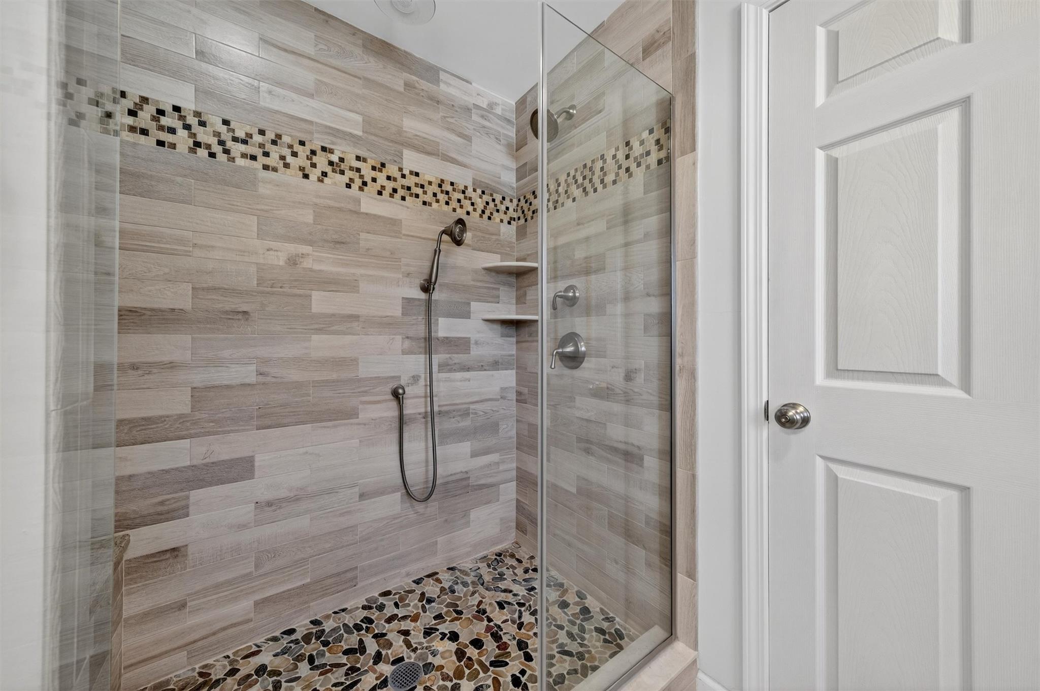 36 Bluff Avenue, Greenwood Lake, NY 10925