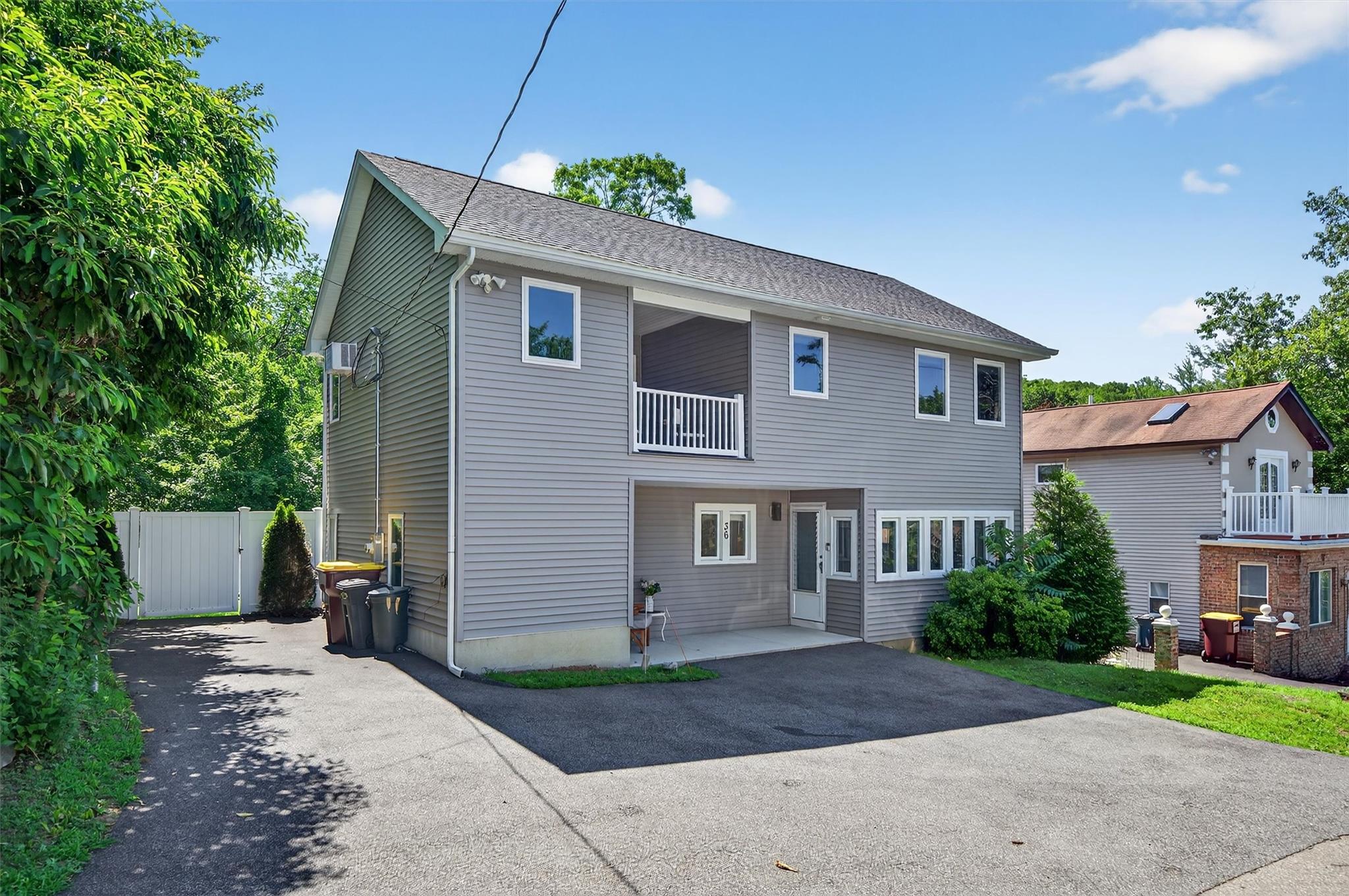 36 Bluff Avenue, Greenwood Lake, NY 10925