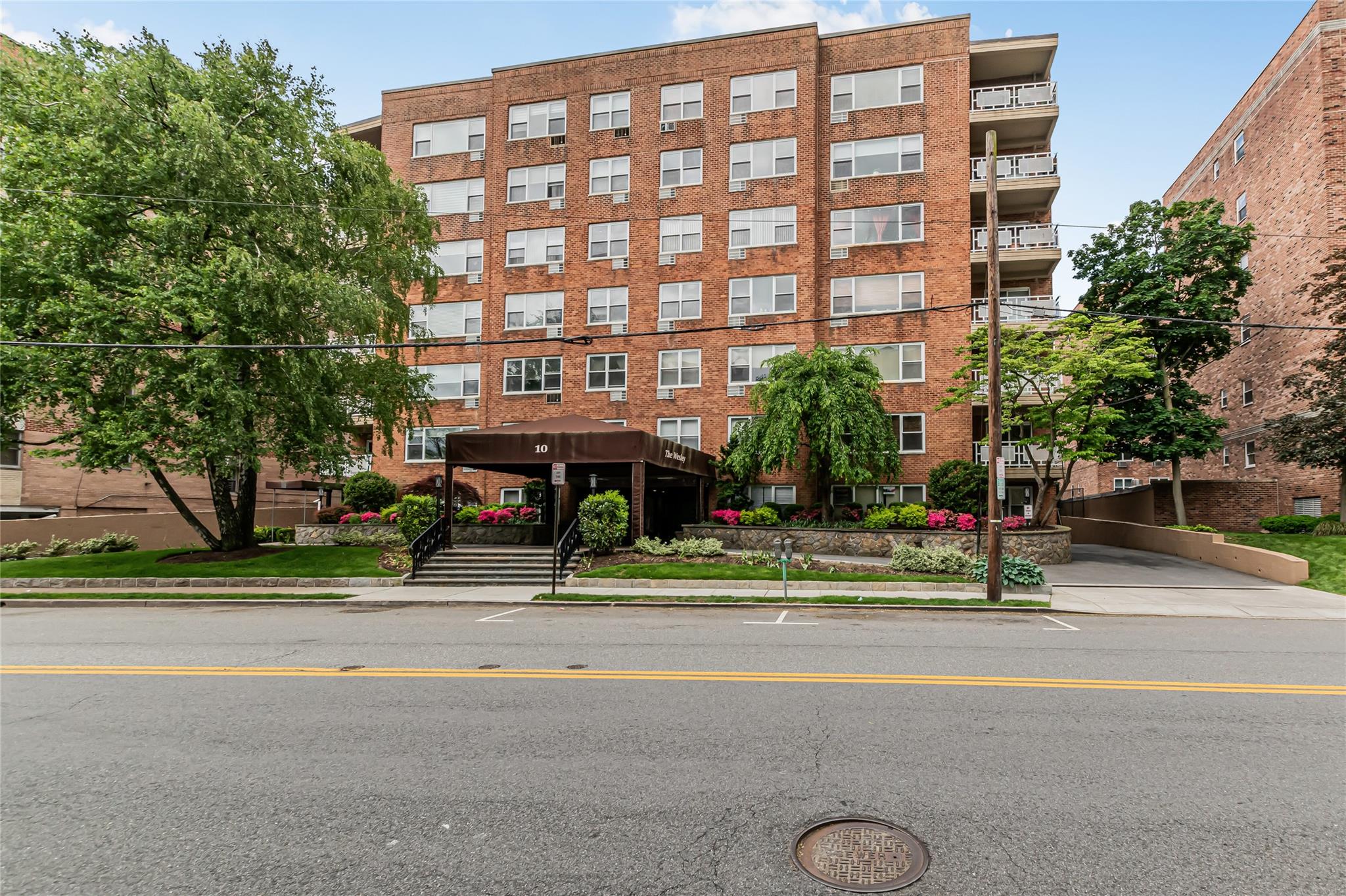 10 Old Mamaroneck Road # 1A, White Plains, NY 10605