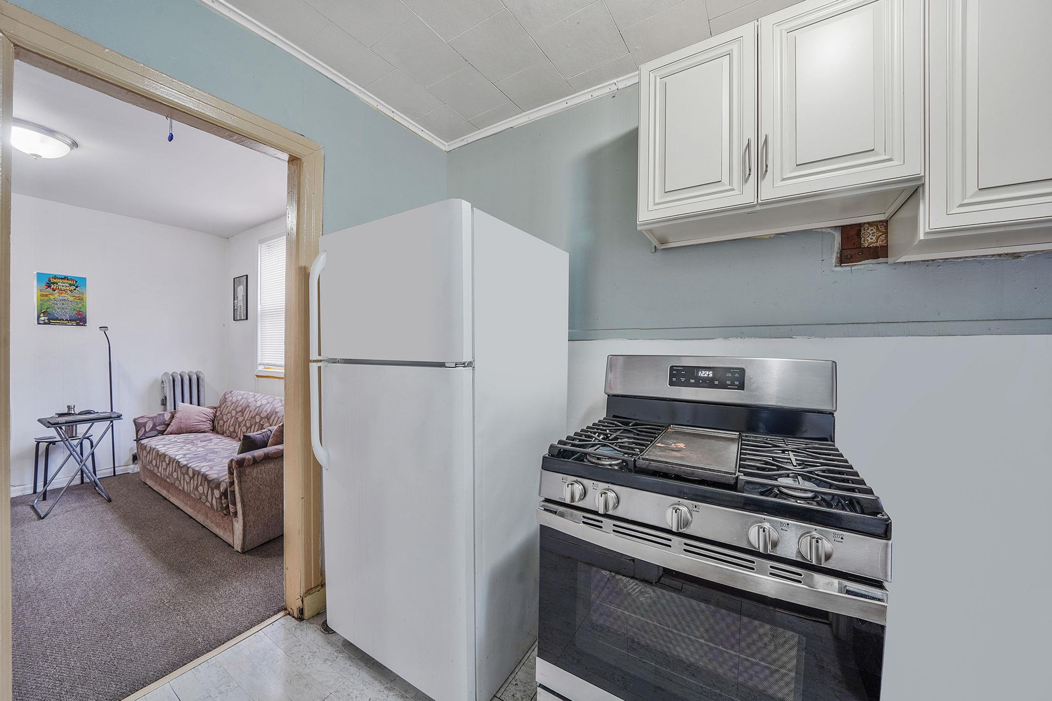 20 Lamont Court, Brooklyn, NY 11225