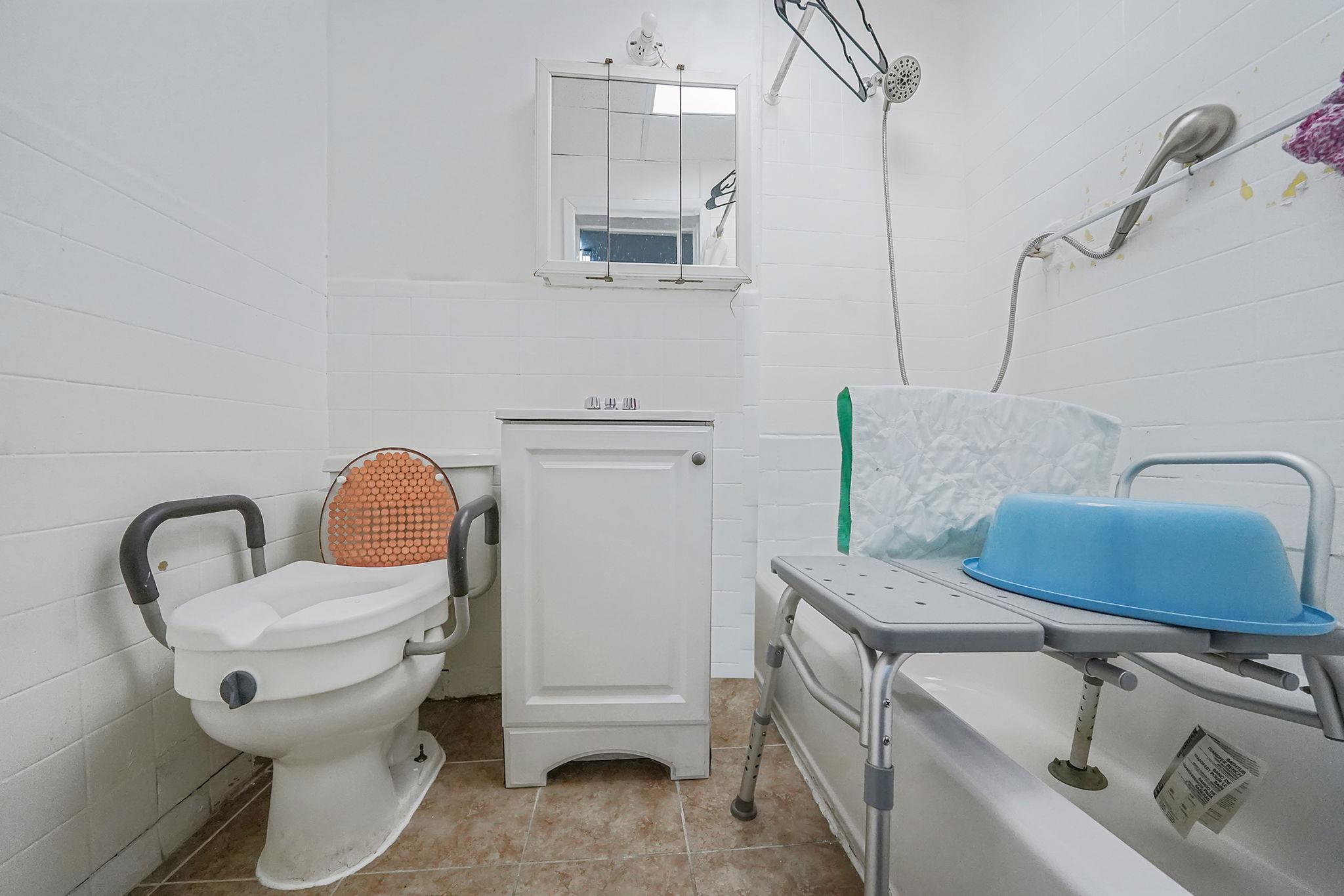 20 Lamont Court, Brooklyn, NY 11225