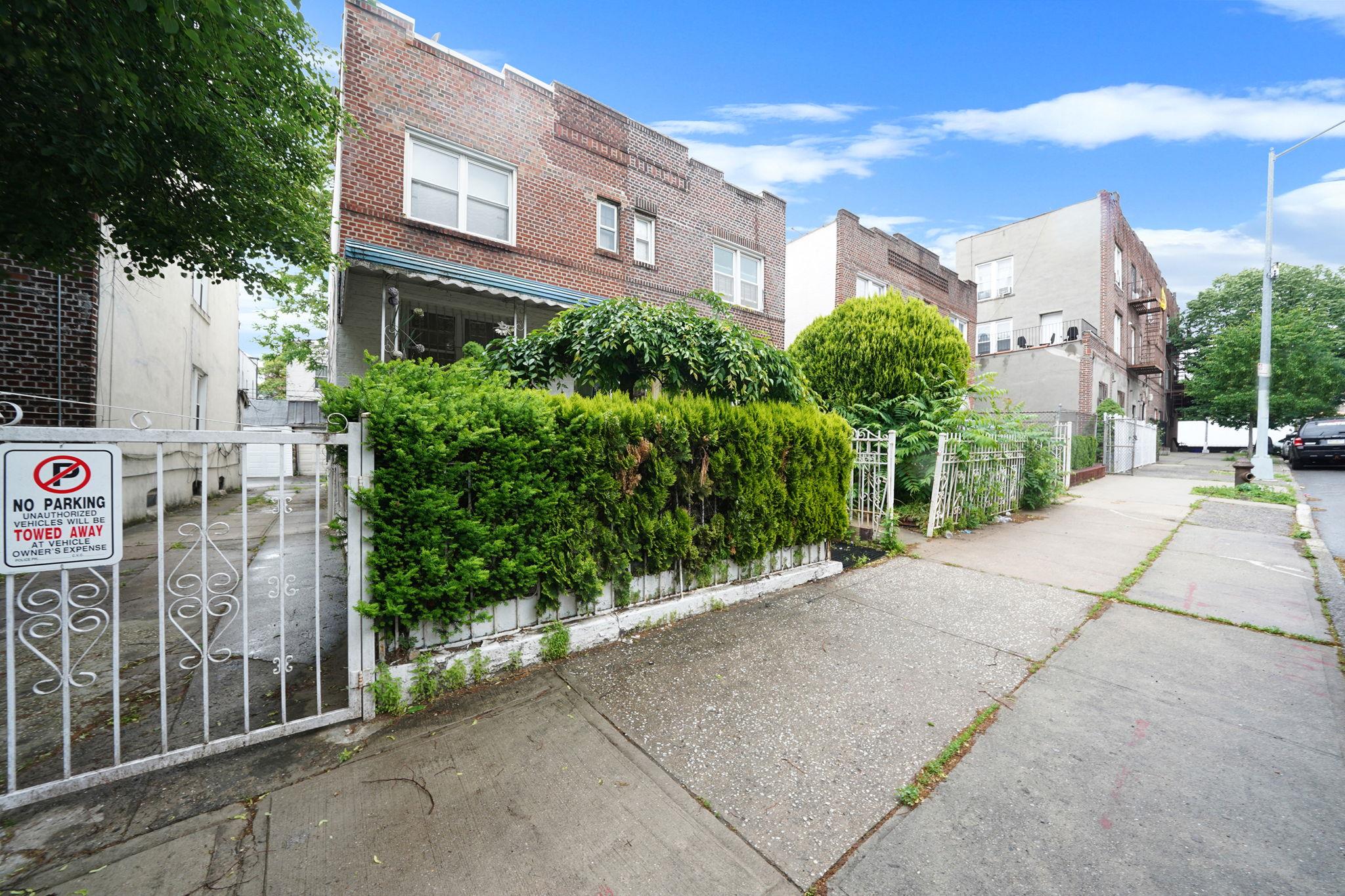 20 Lamont Court, Brooklyn, NY 11225