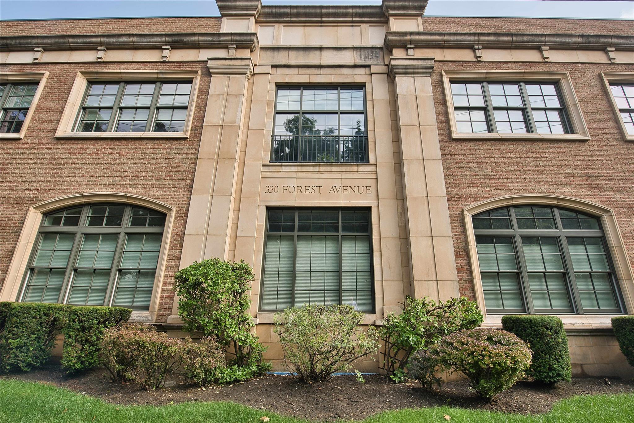 330 Forest0 Avenue # 11, Locust Valley, NY 11560
