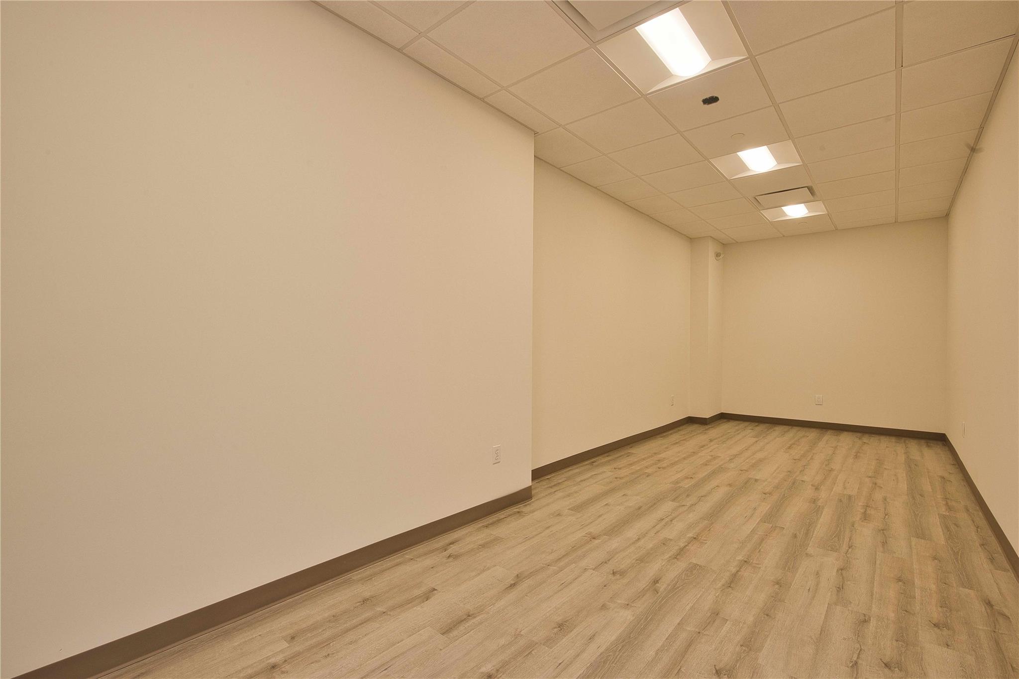 330 Forest0 Avenue # 11, Locust Valley, NY 11560