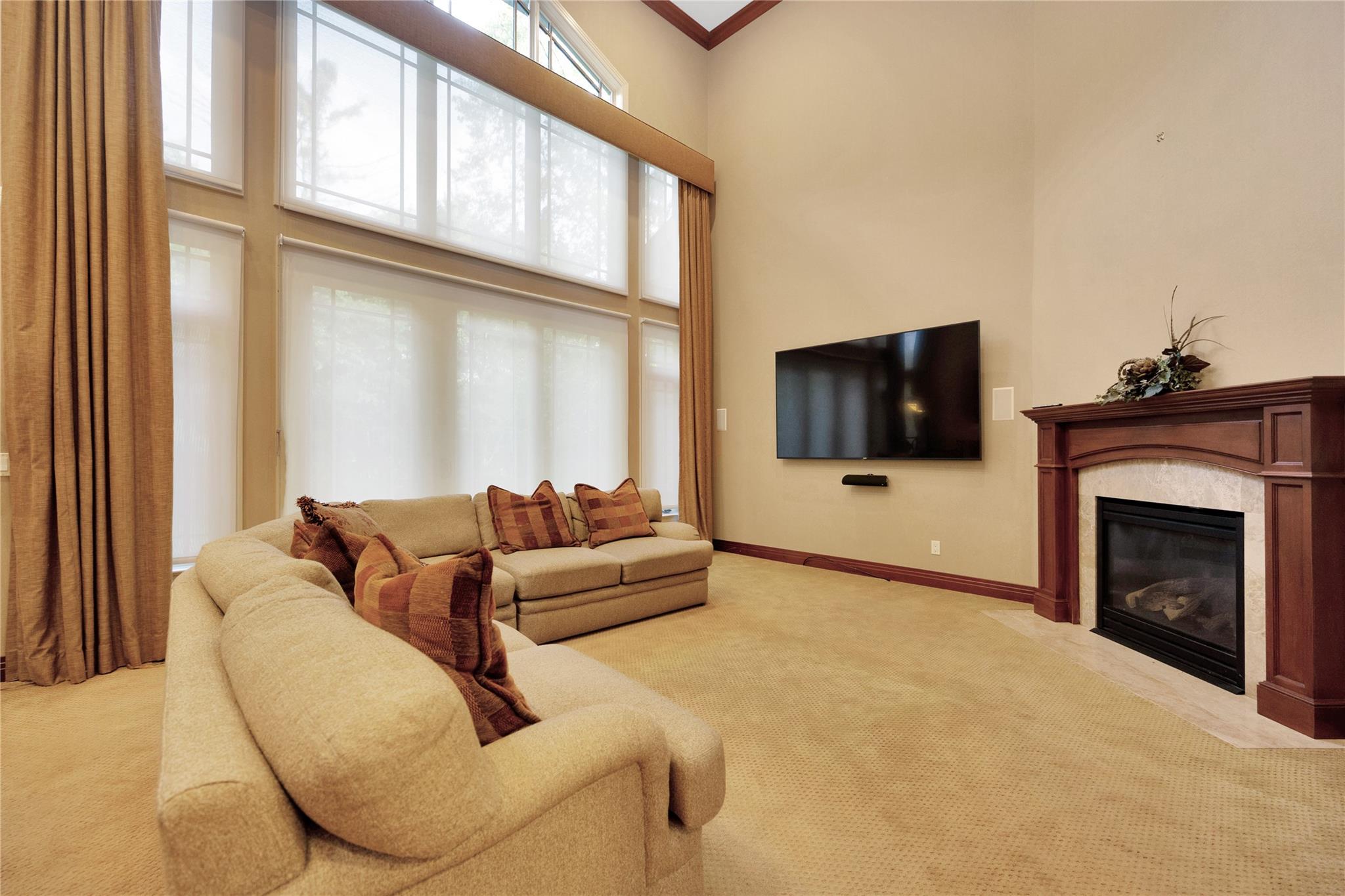 19 Holiday Pond Road, Jericho, NY 11753