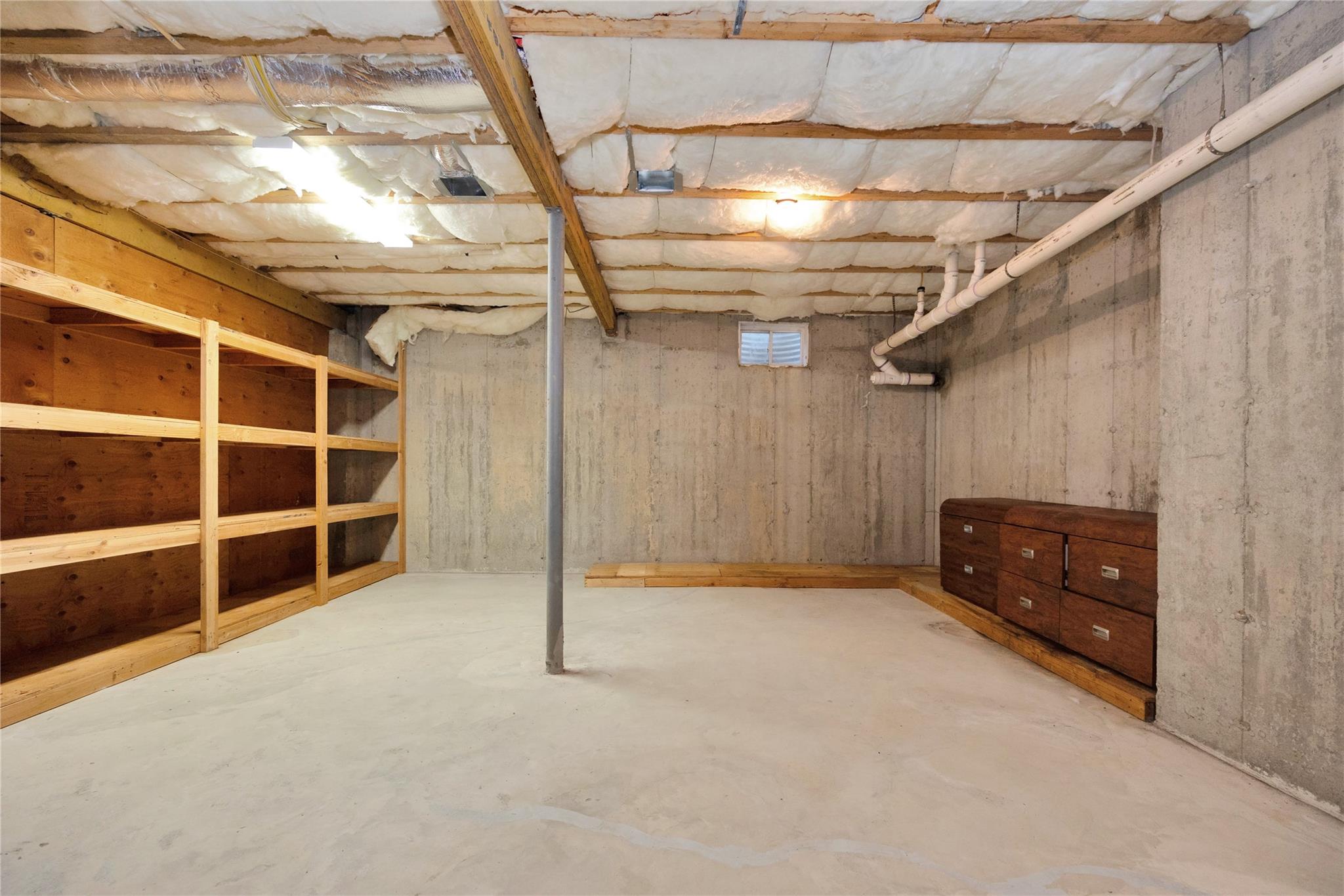 19 Holiday Pond Road, Jericho, NY 11753