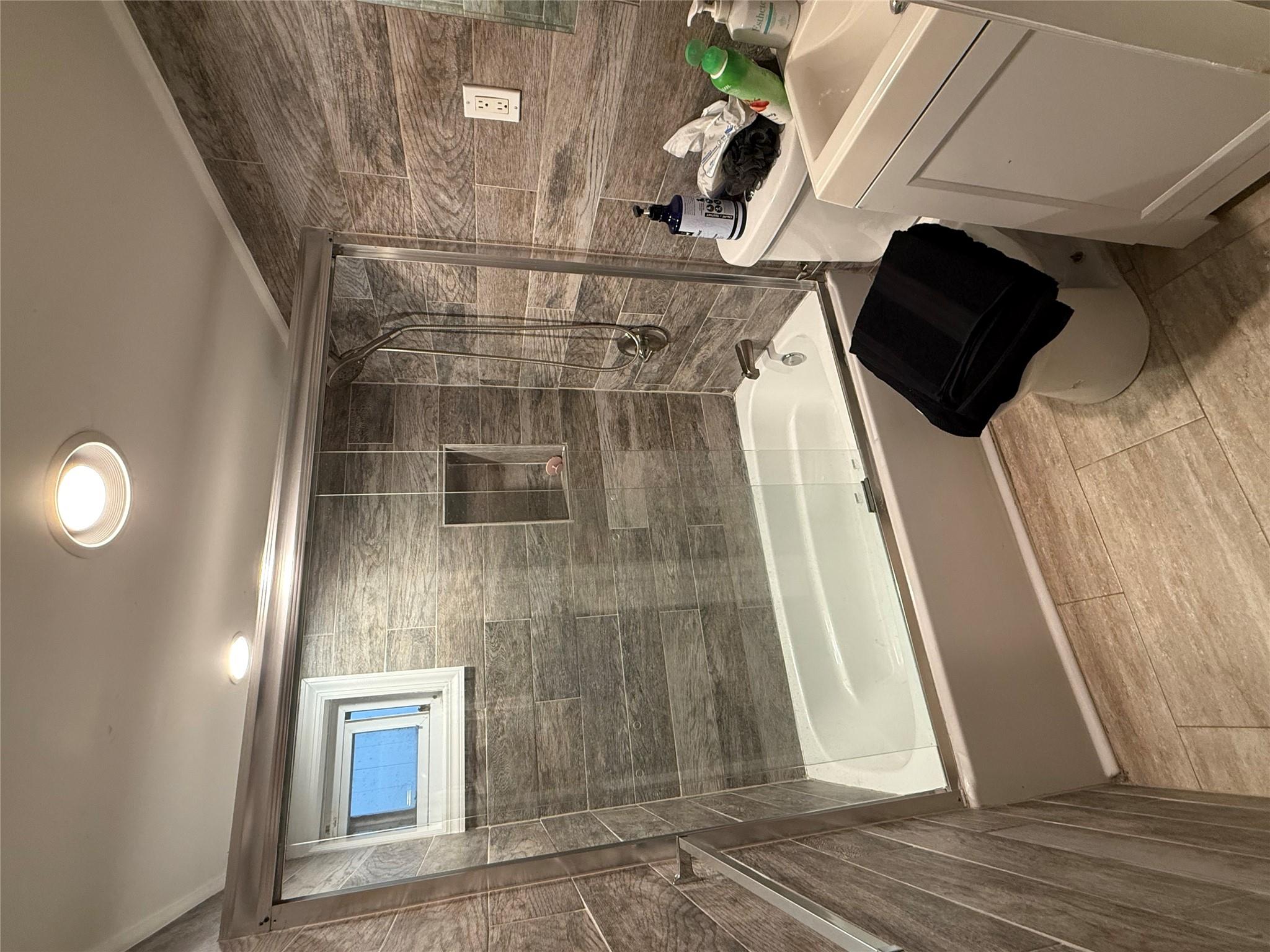 75-22 190 Street, Fresh Meadows, NY 11366