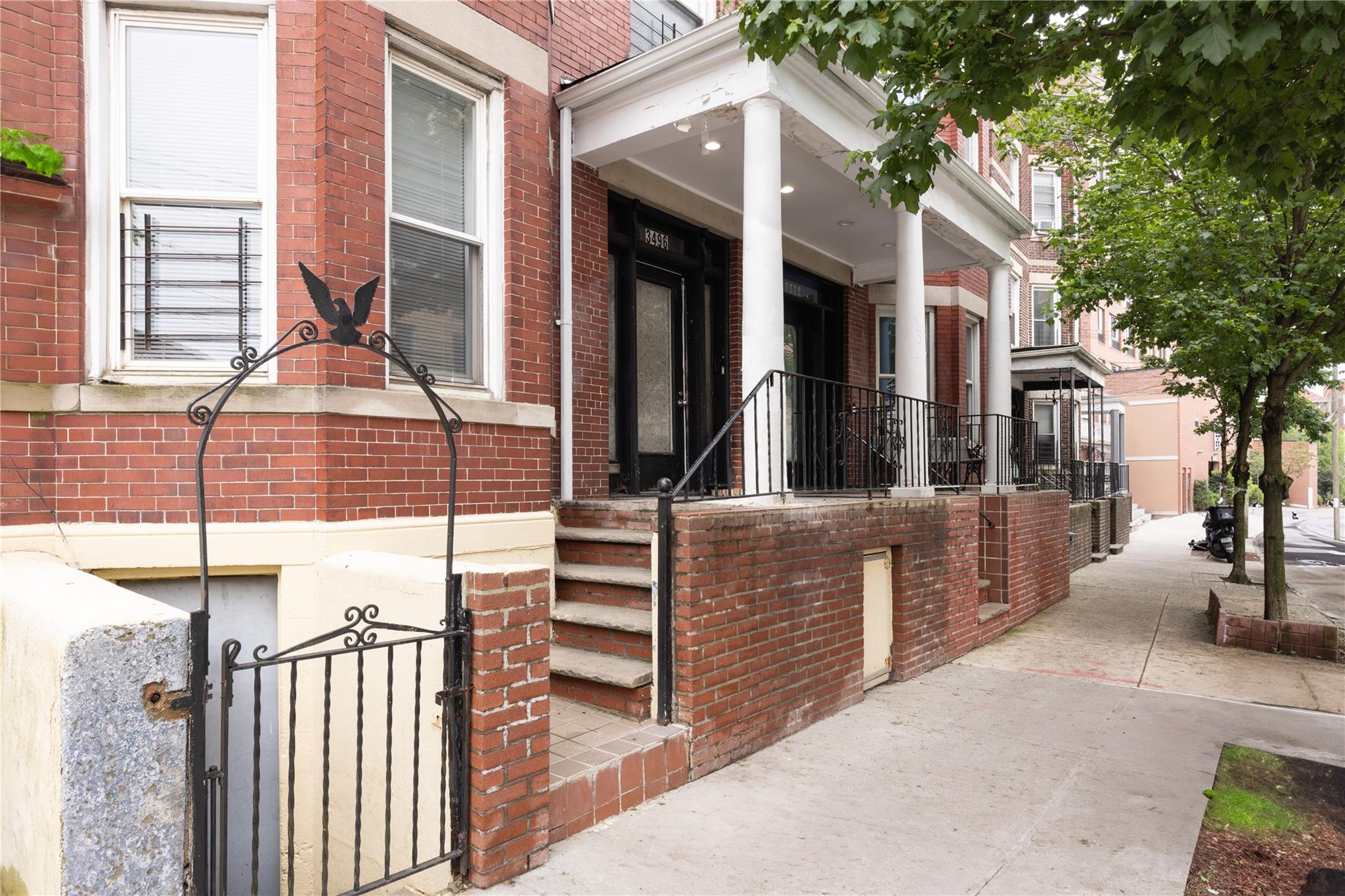 3496 Fort Independence Street, Bronx, NY 10463