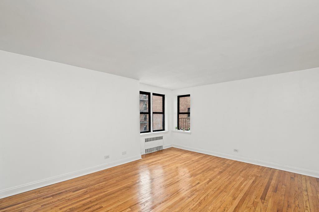 15 Oliver Street # 3C, Brooklyn, NY 11209
