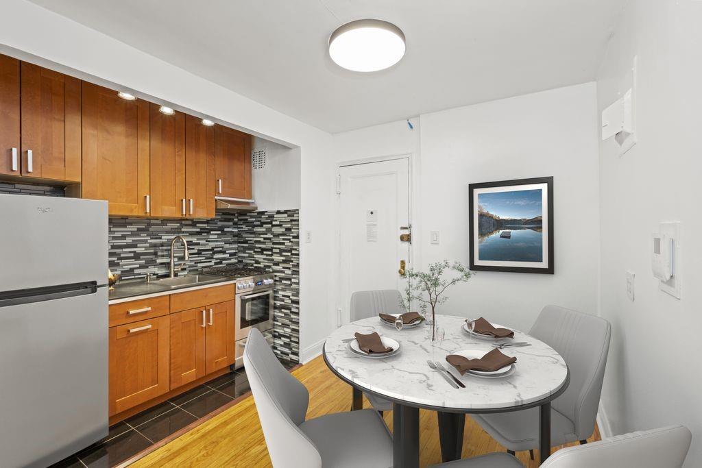 15 Oliver Street # 3C, Brooklyn, NY 11209