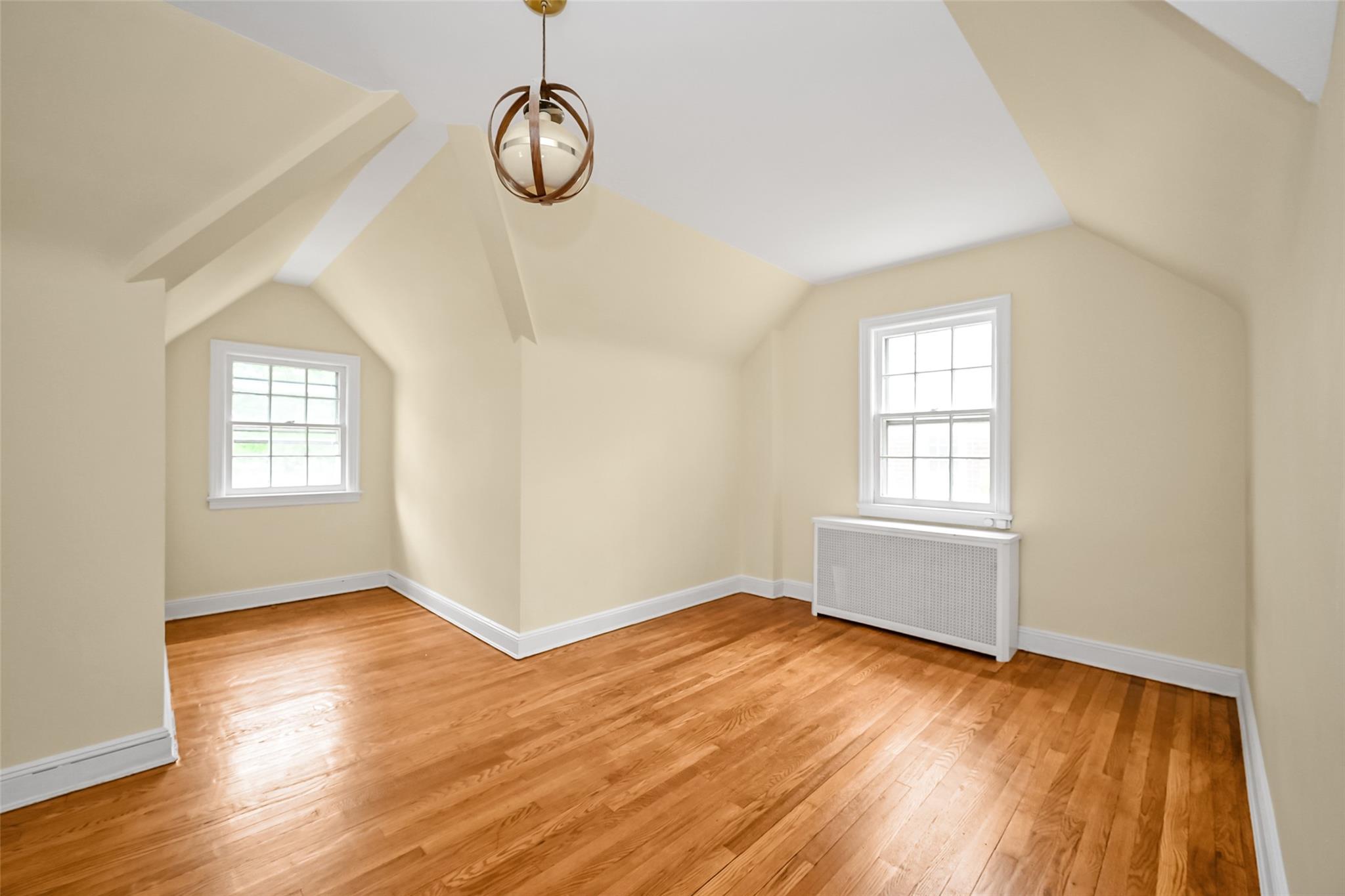 86-32 Avon Street, Jamaica Estates, NY 11432