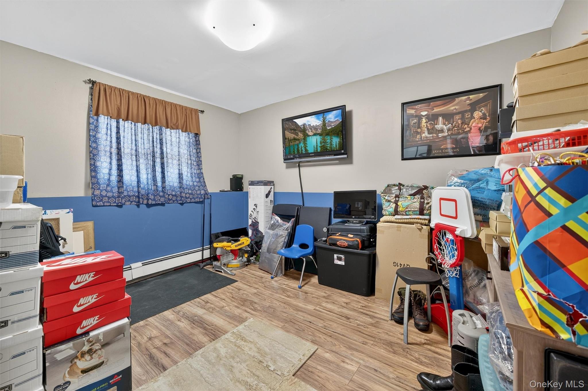 95 Rolling Meadows Road, Middletown, NY 10940