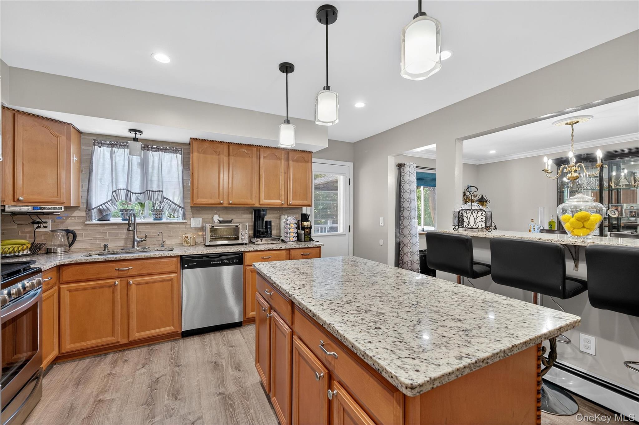 95 Rolling Meadows Road, Middletown, NY 10940