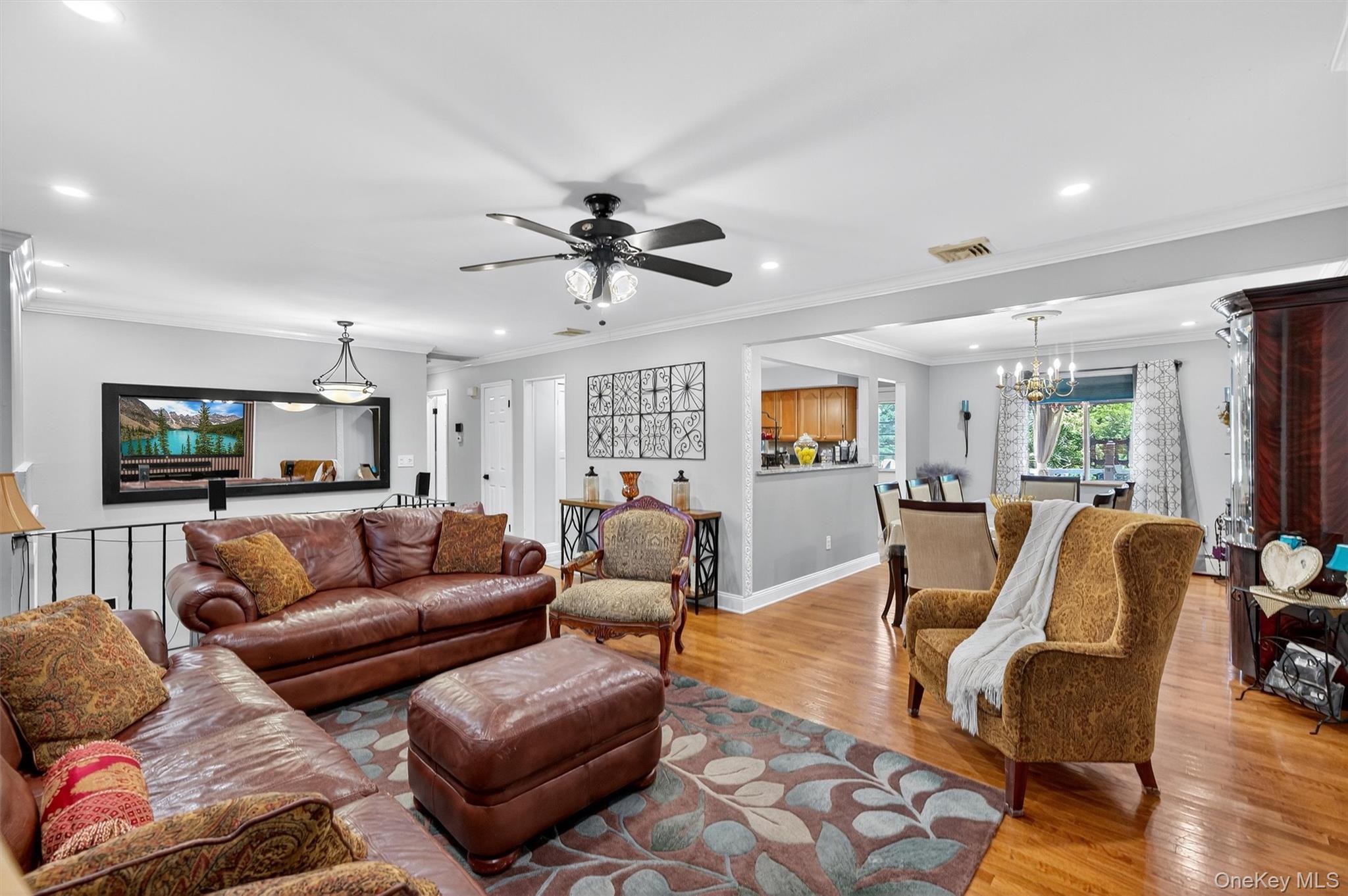 95 Rolling Meadows Road, Middletown, NY 10940