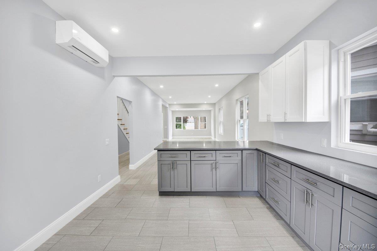 61 Edgewood Avenue, Yonkers, NY 10704