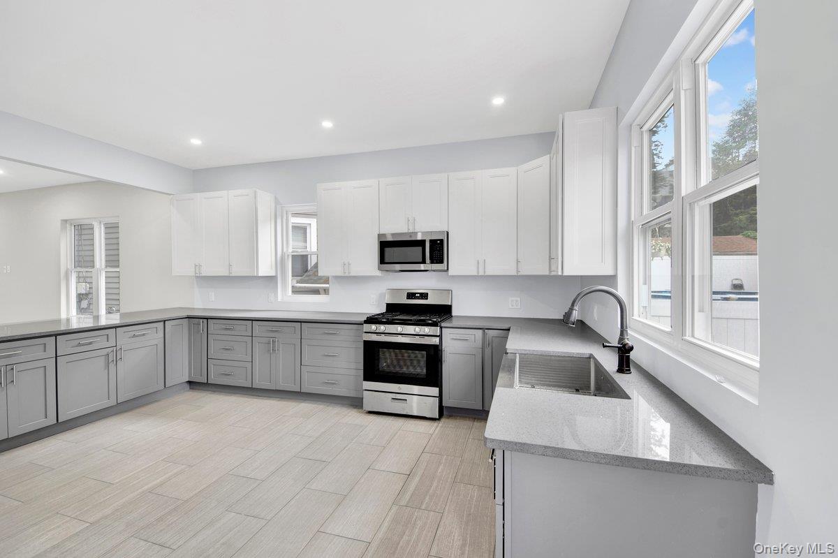 61 Edgewood Avenue, Yonkers, NY 10704