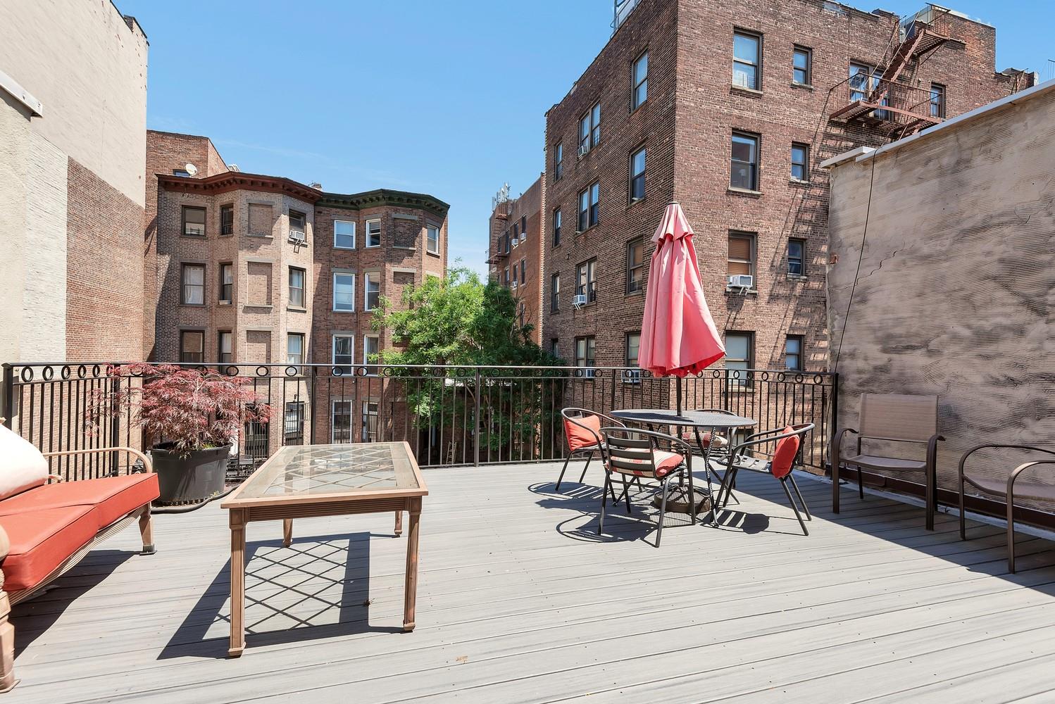 459 Vanderbilt Avenue, Brooklyn, NY 11238