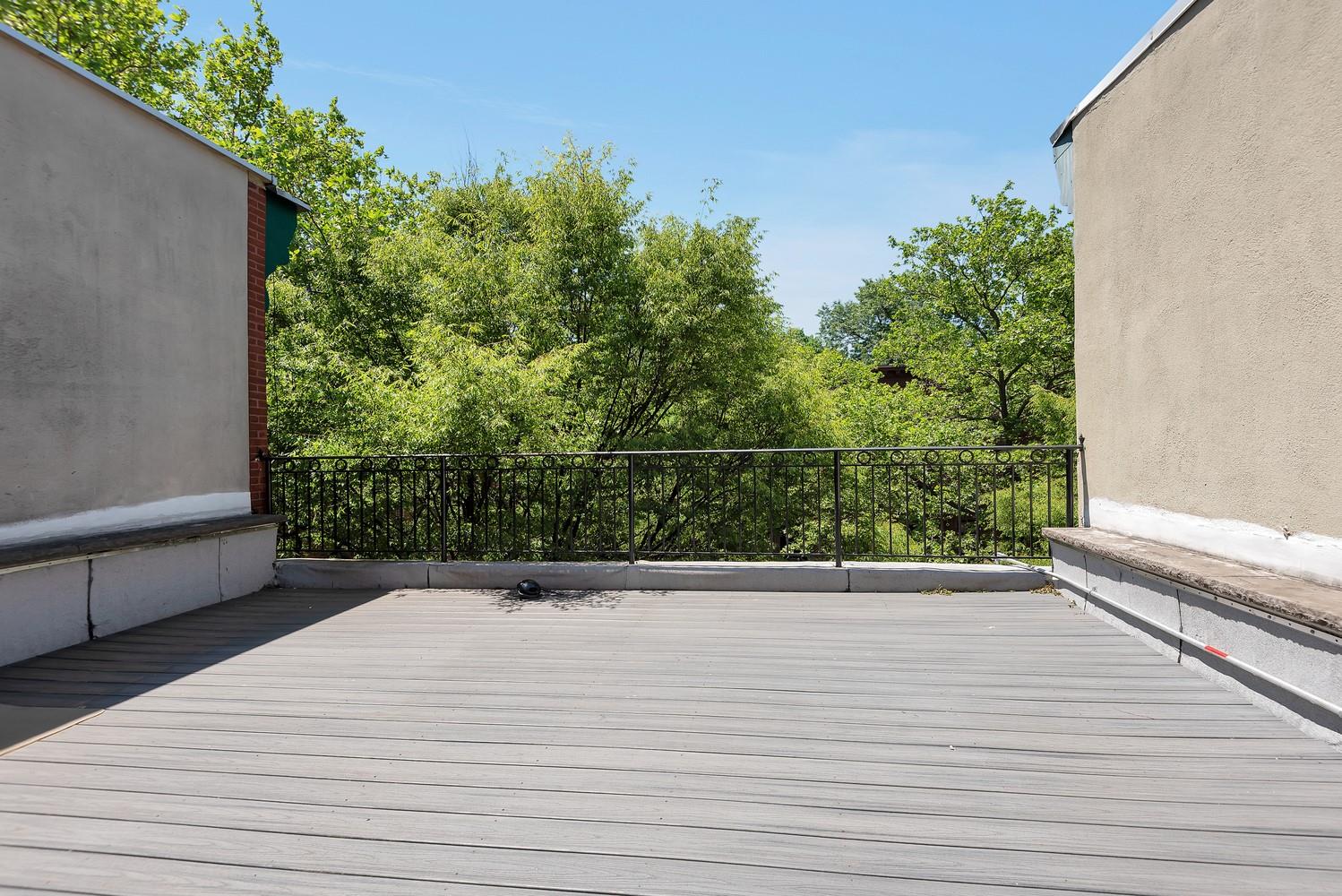 459 Vanderbilt Avenue, Brooklyn, NY 11238