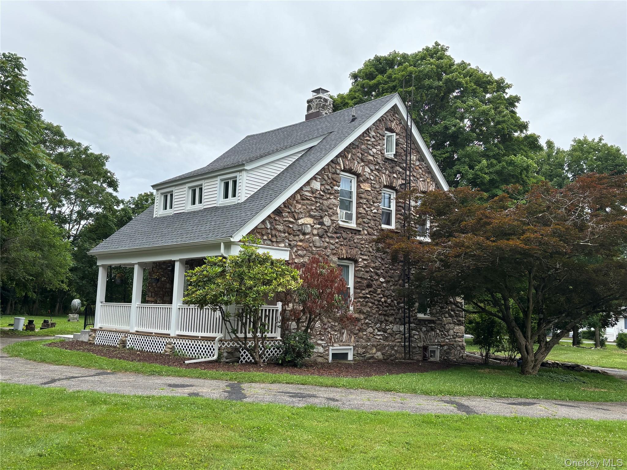 147 Lime Ridge Road, Poughquag, NY 12570