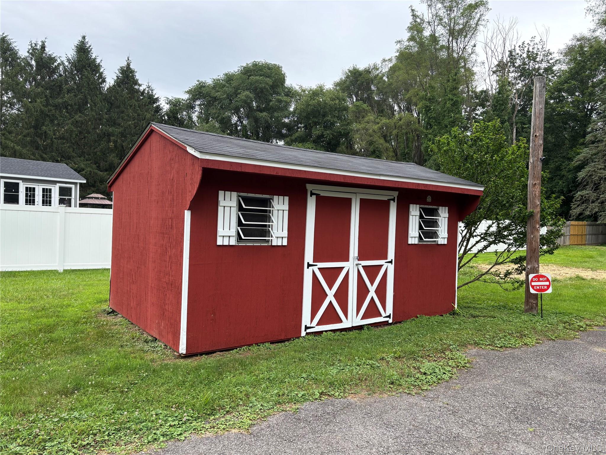 147 Lime Ridge Road, Poughquag, NY 12570