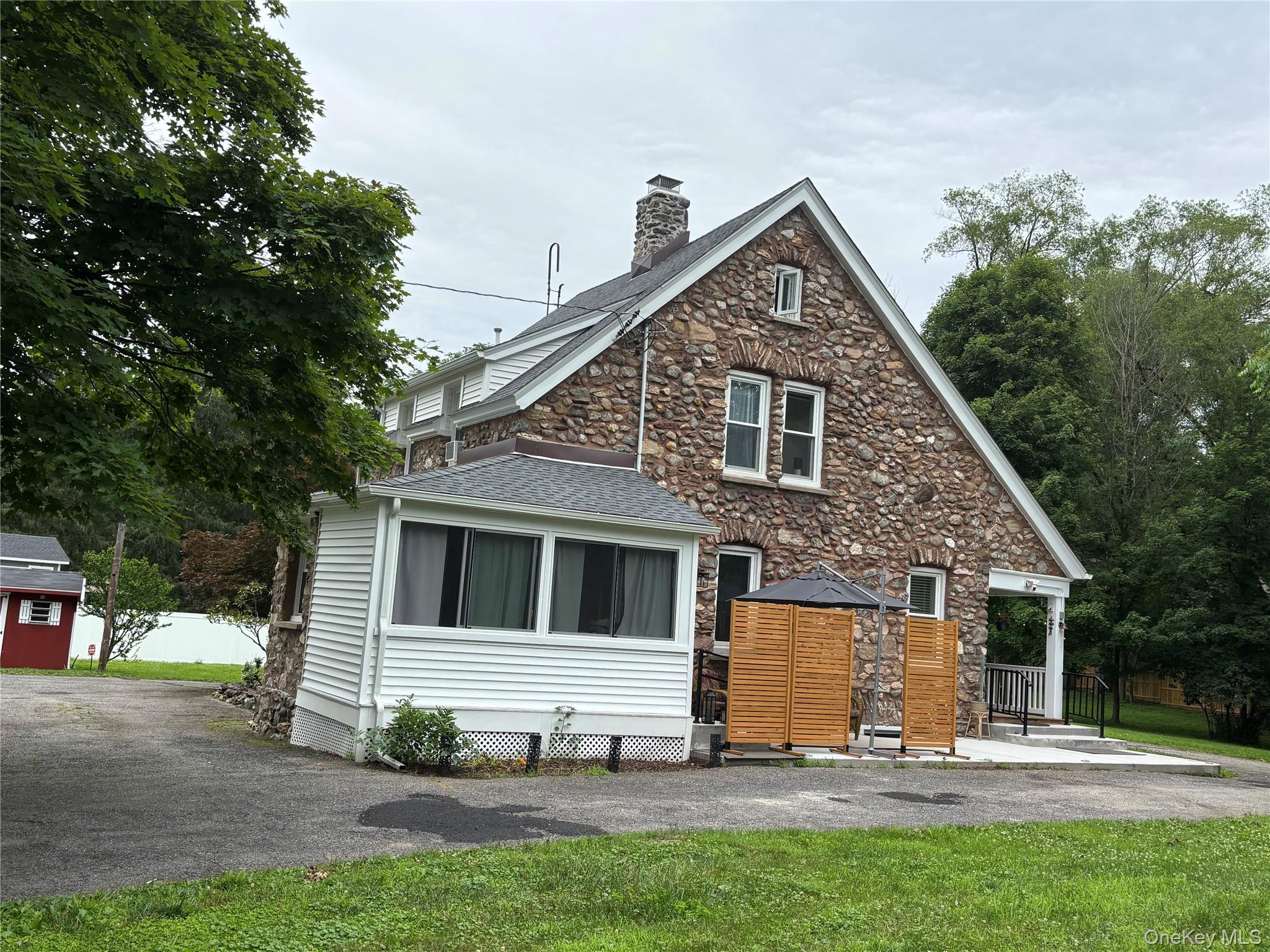 147 Lime Ridge Road, Poughquag, NY 12570