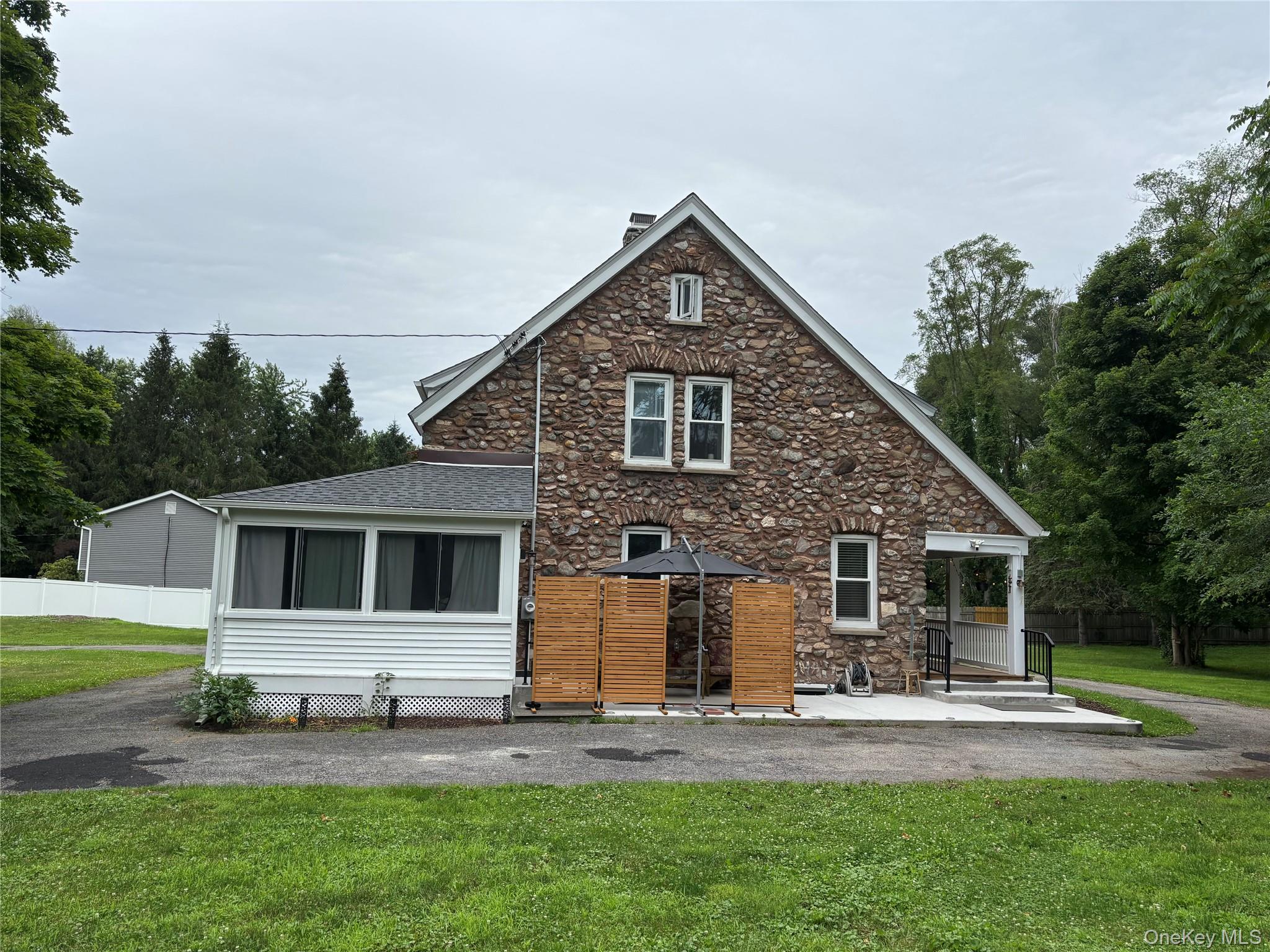 147 Lime Ridge Road, Poughquag, NY 12570