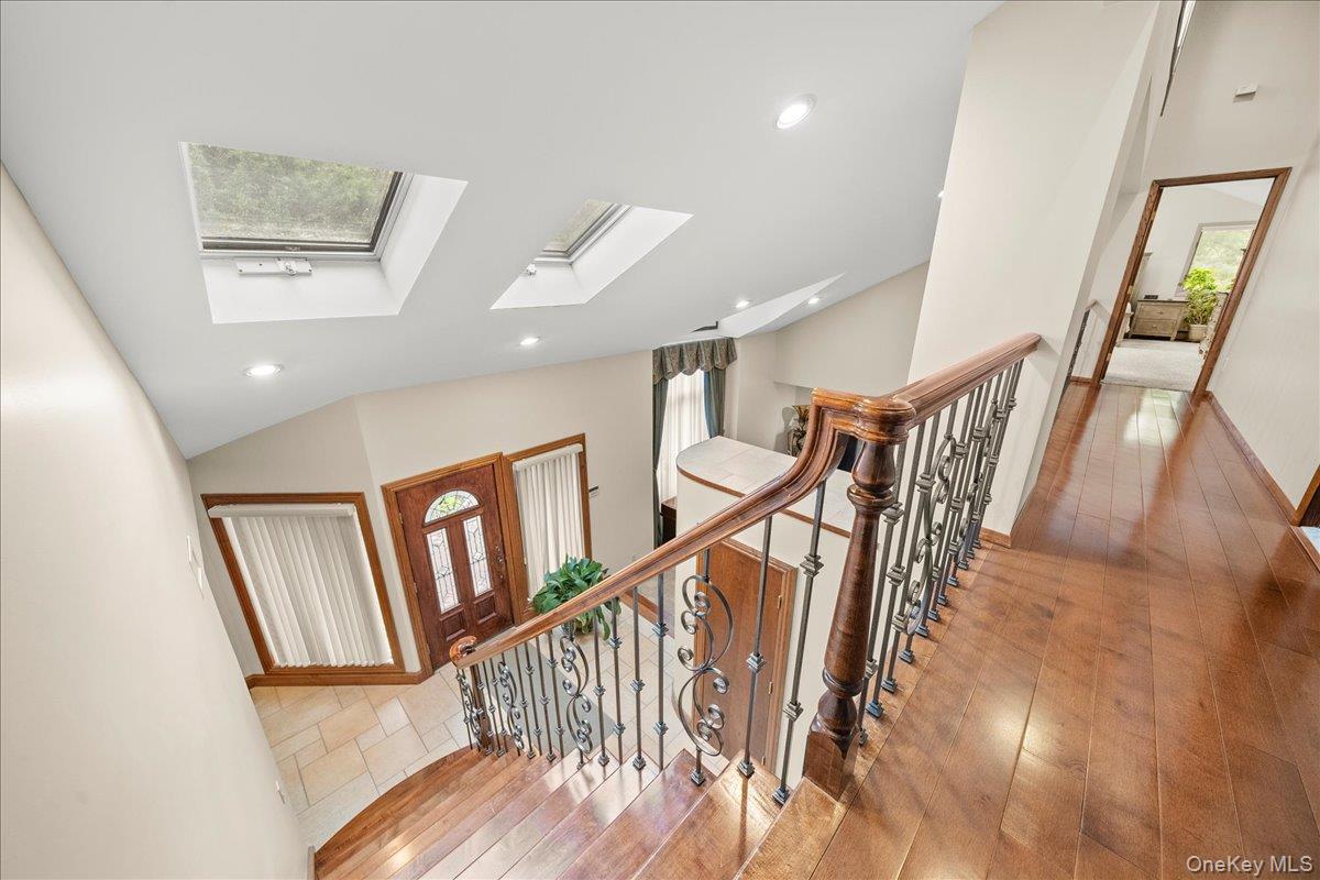 7 Kent Court, Bayport, NY 11705