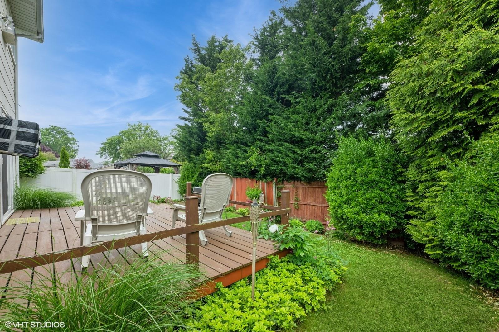 2104 Fir Street, Wantagh, NY 11793