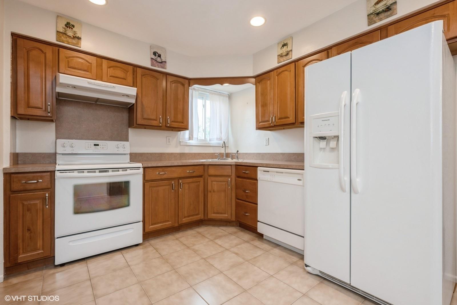 2104 Fir Street, Wantagh, NY 11793