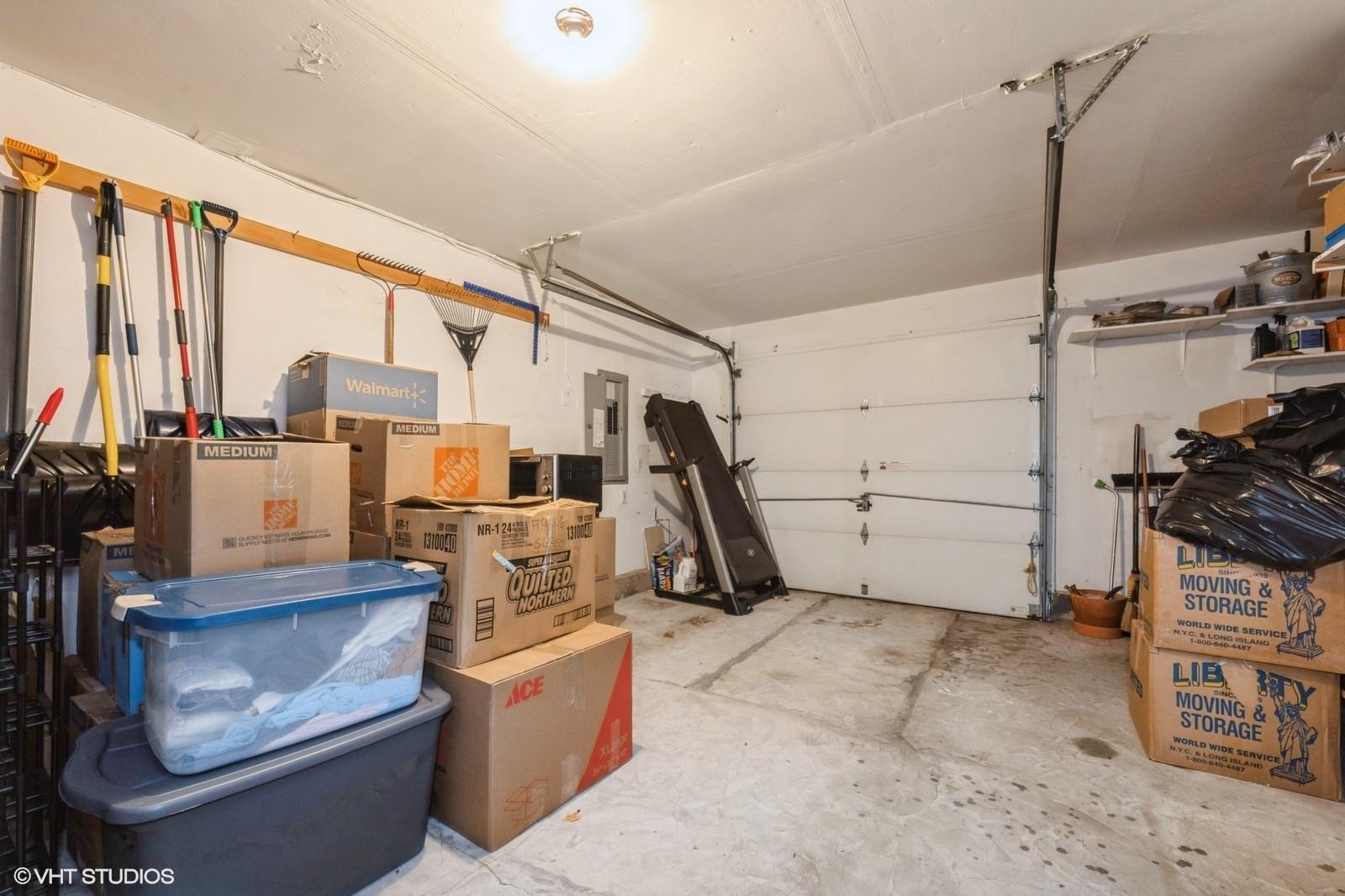 2104 Fir Street, Wantagh, NY 11793