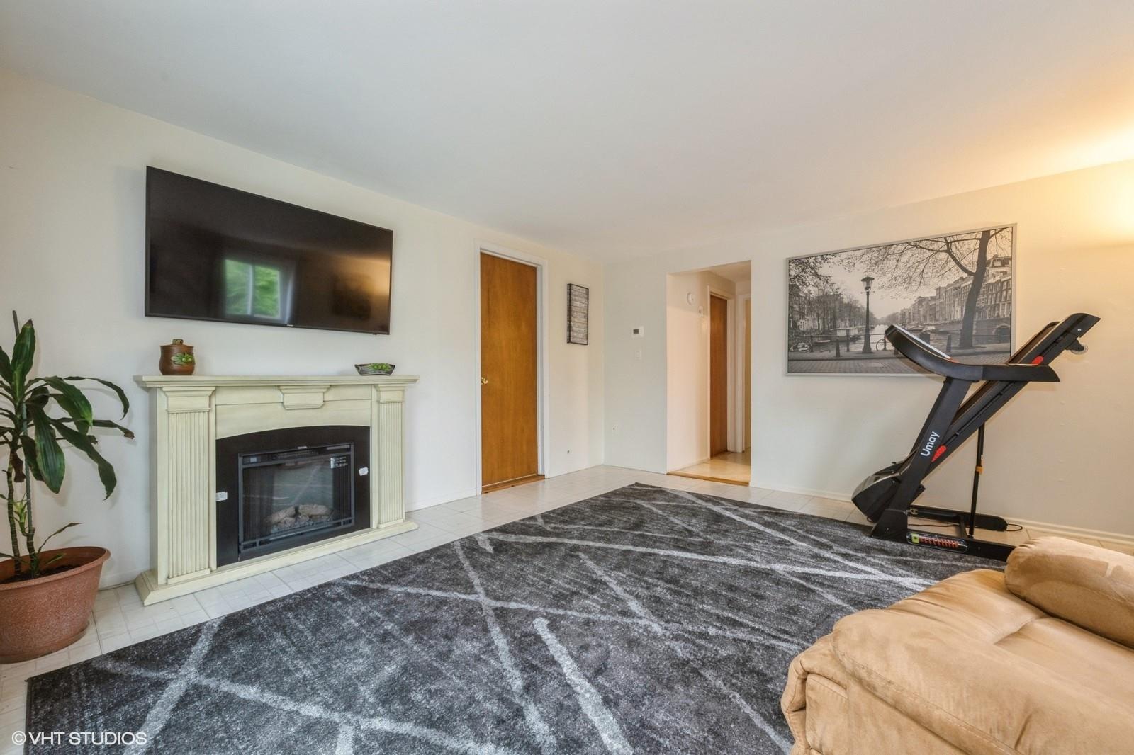 2104 Fir Street, Wantagh, NY 11793