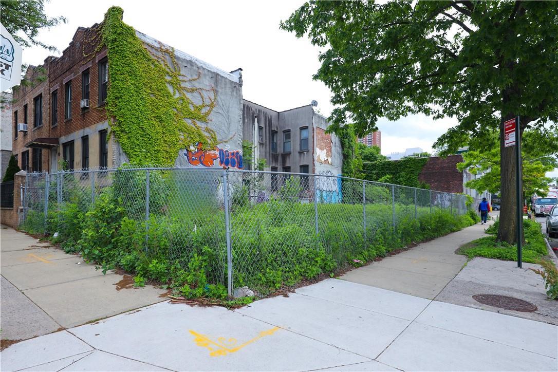 202 61st Street, Brooklyn, NY 11220