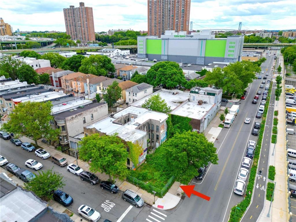 202 61st Street, Brooklyn, NY 11220