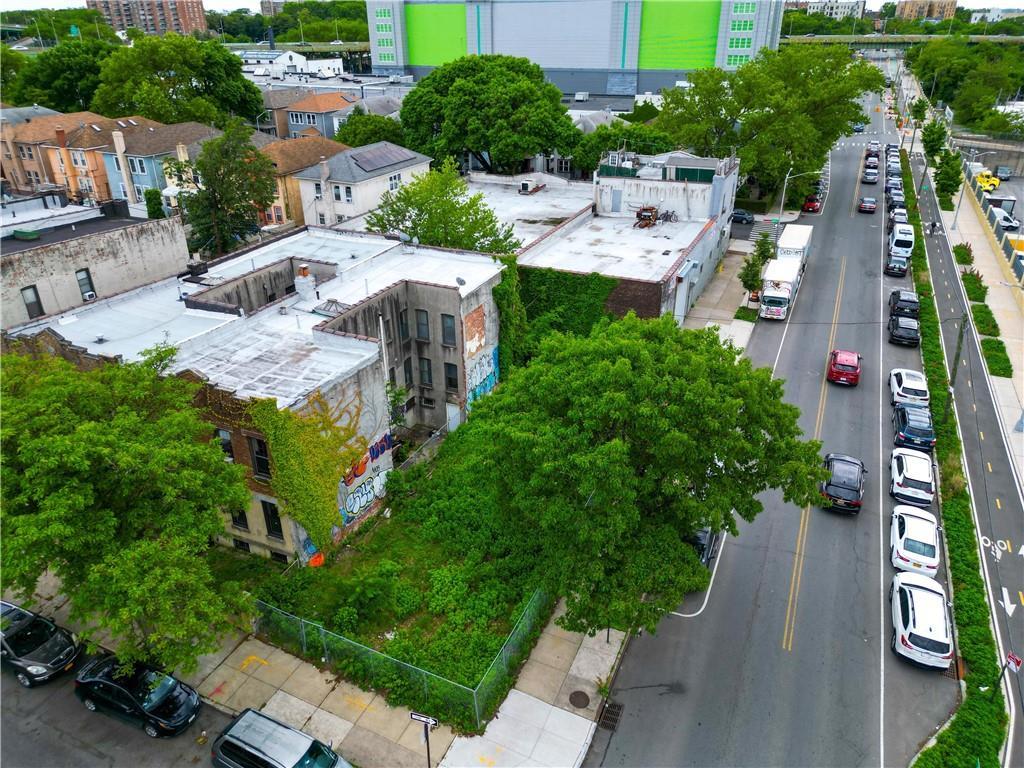 202 61st Street, Brooklyn, NY 11220