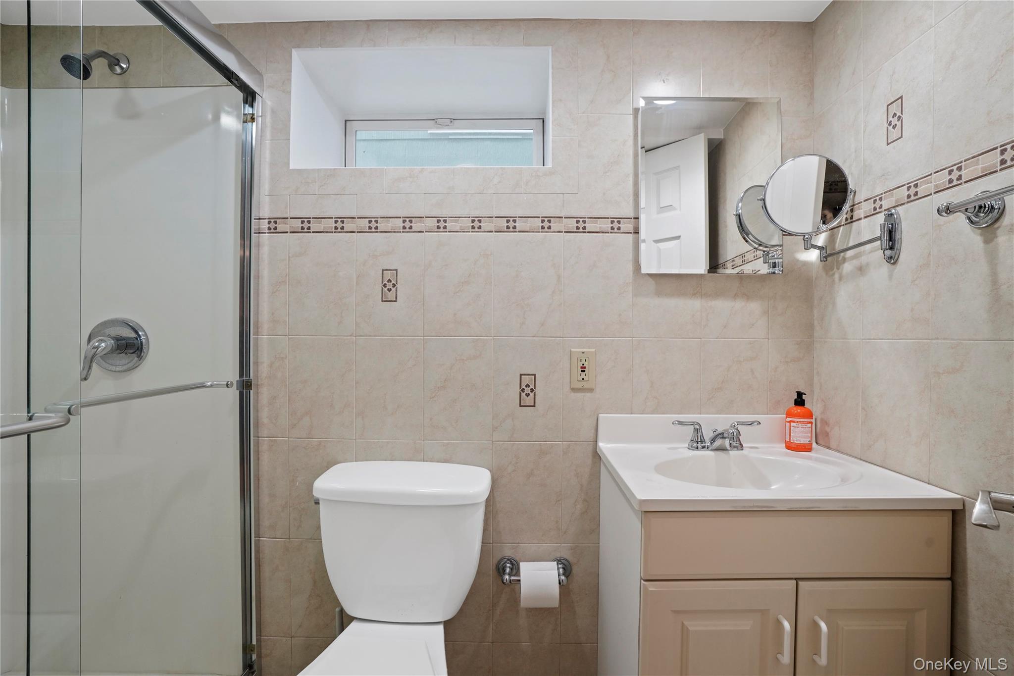 6023 Cooper Avenue, Glendale, NY 11385