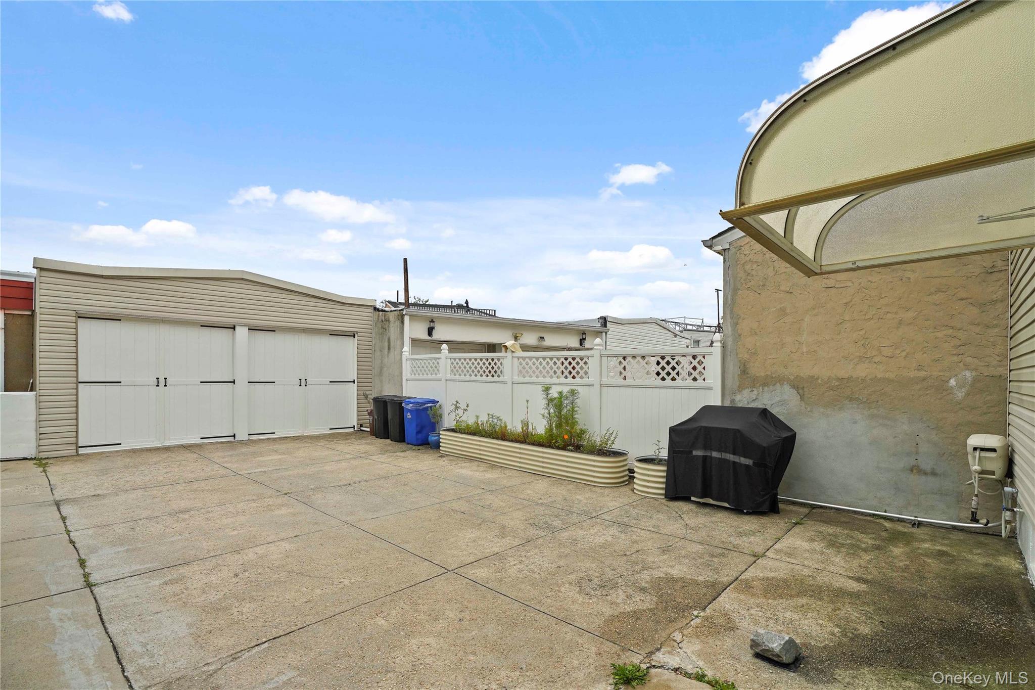 6023 Cooper Avenue, Glendale, NY 11385