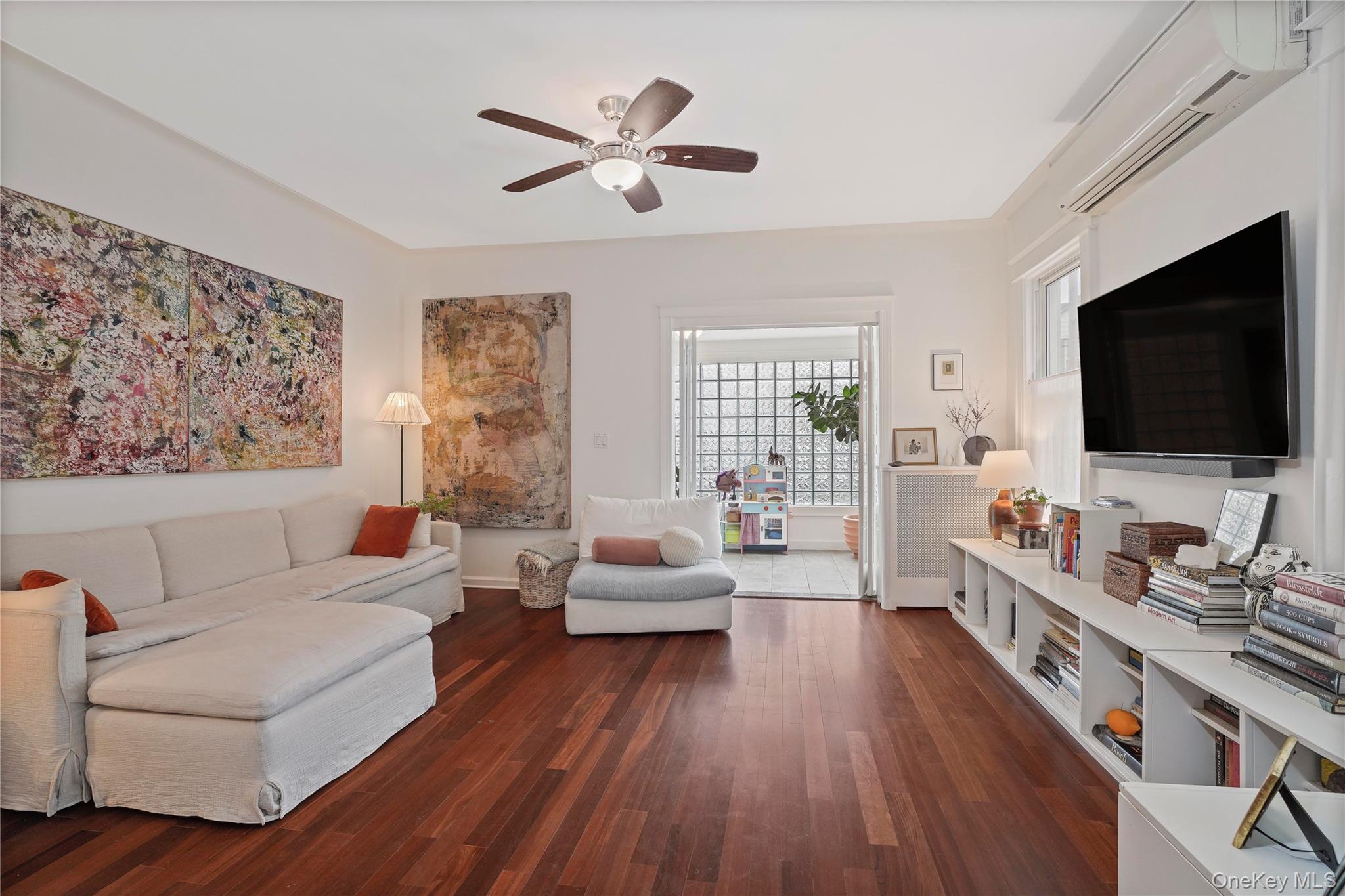 6023 Cooper Avenue, Glendale, NY 11385