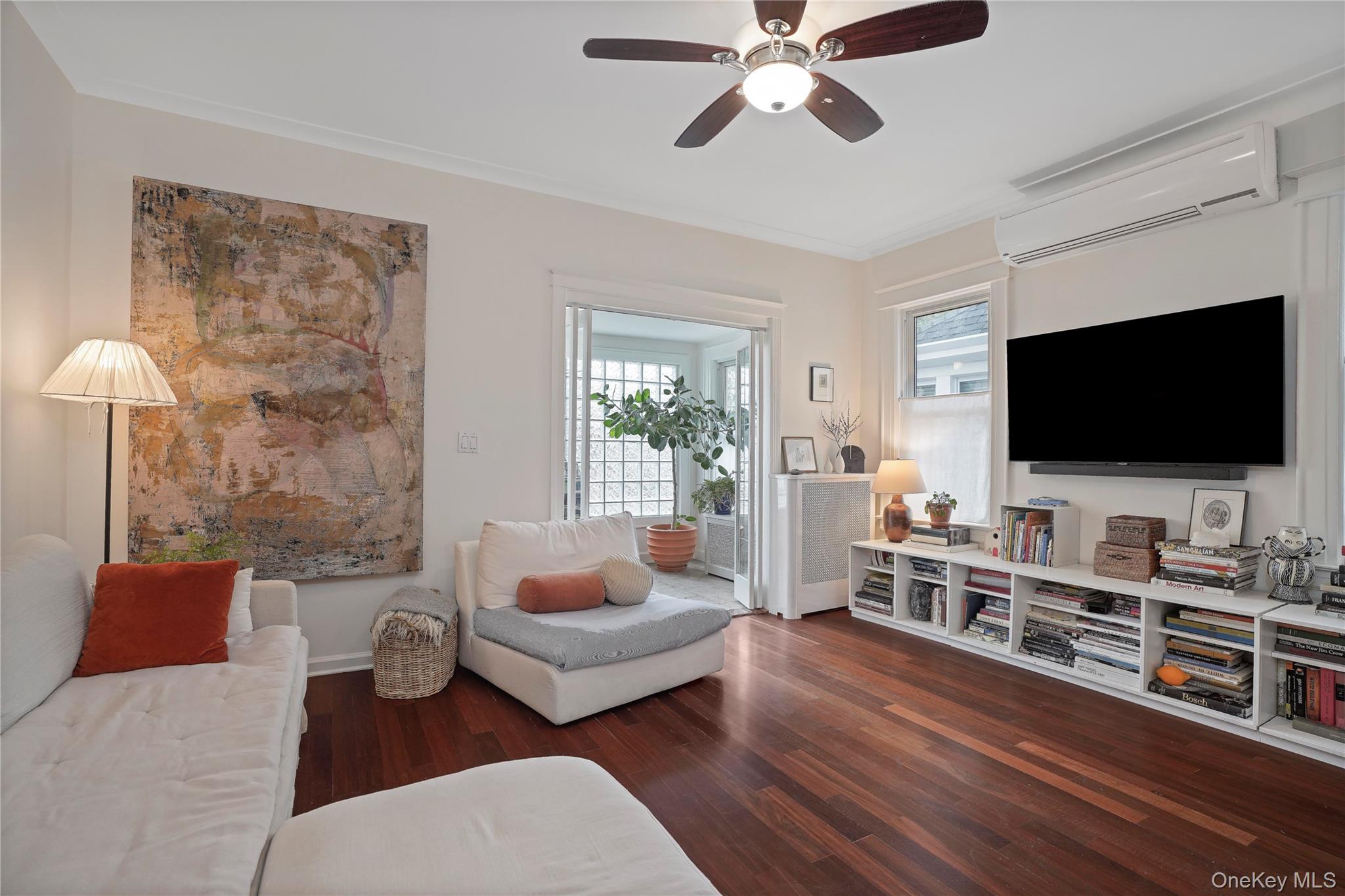 6023 Cooper Avenue, Glendale, NY 11385