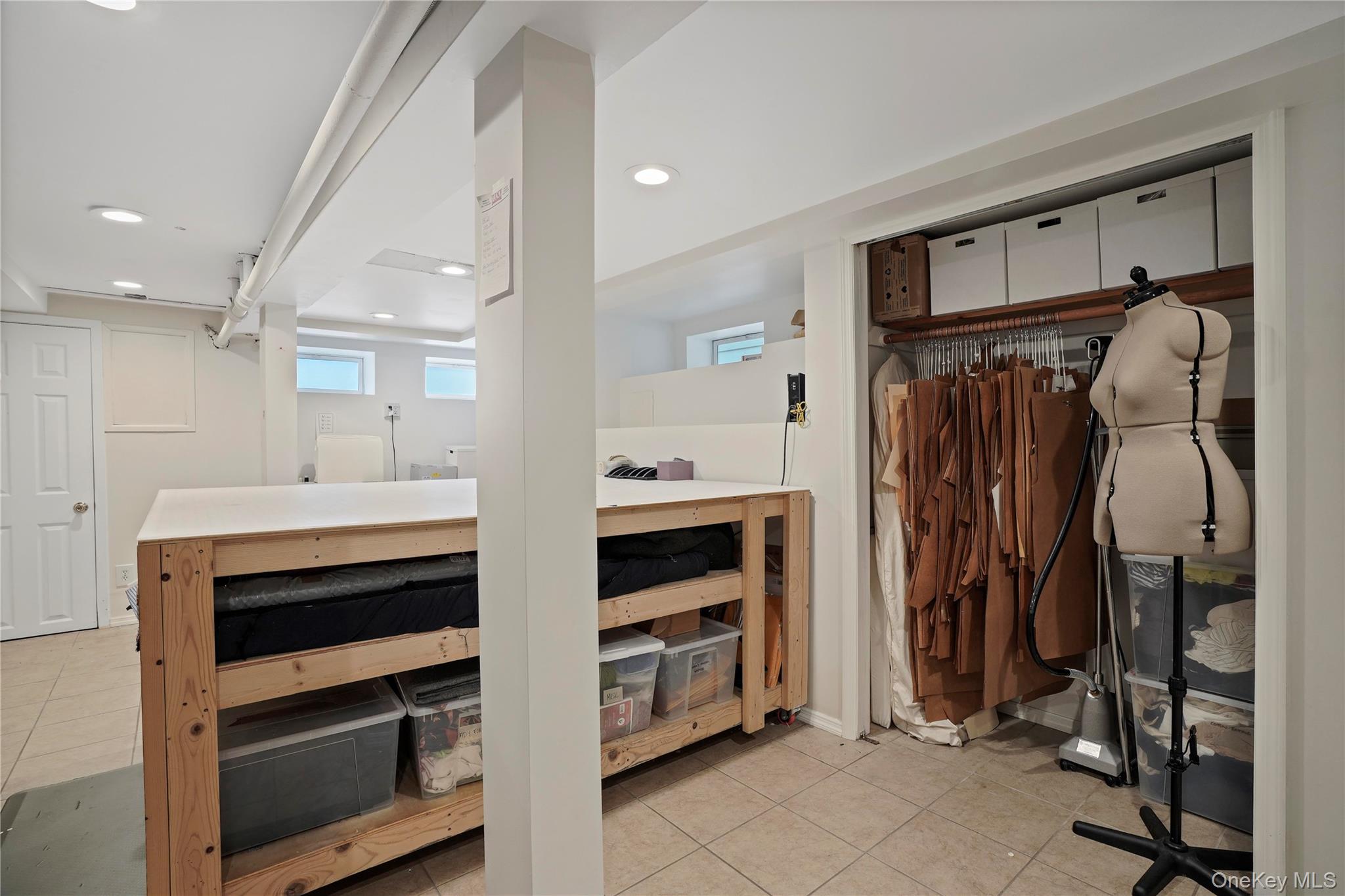 6023 Cooper Avenue, Glendale, NY 11385