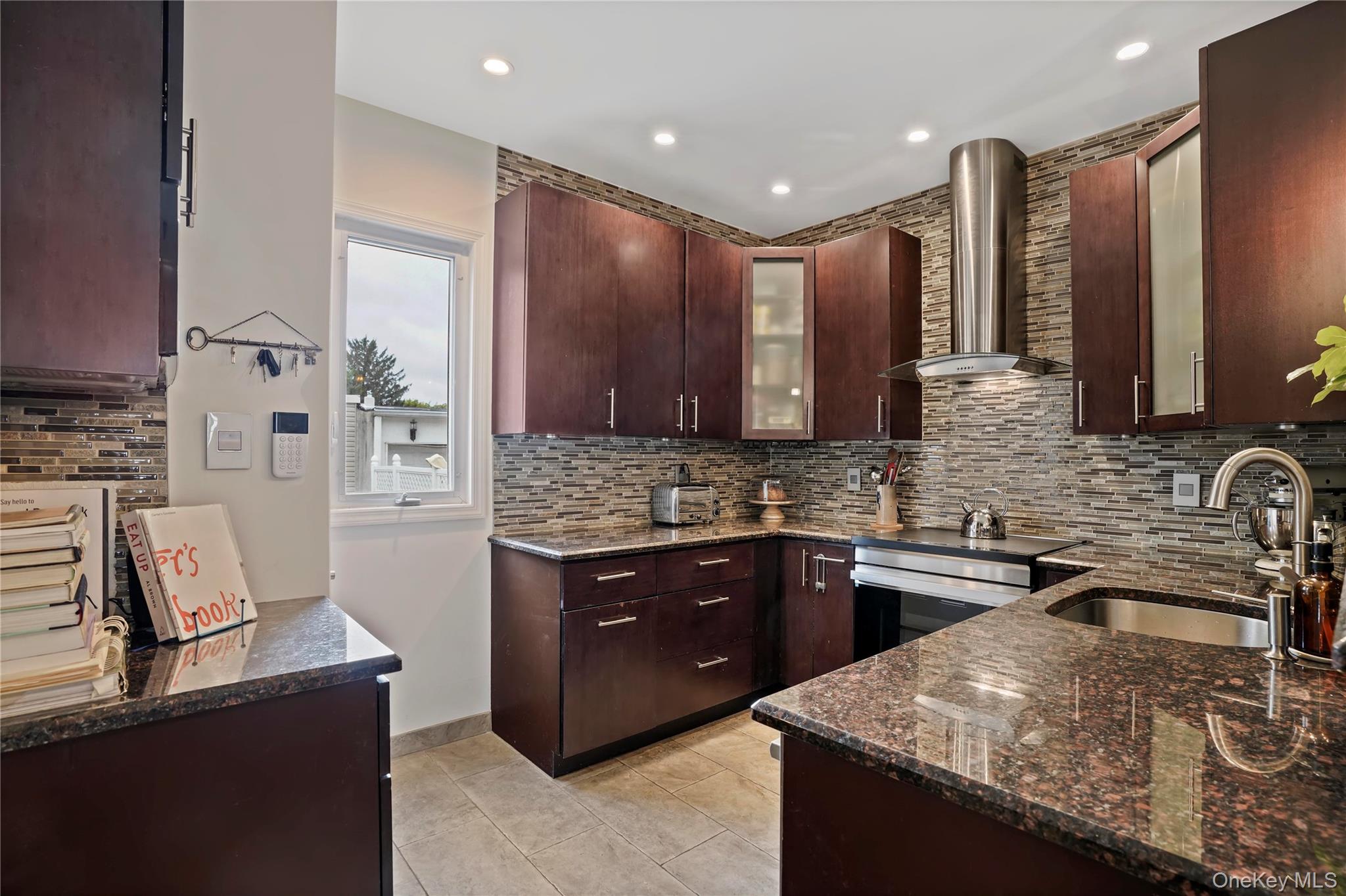 6023 Cooper Avenue, Glendale, NY 11385