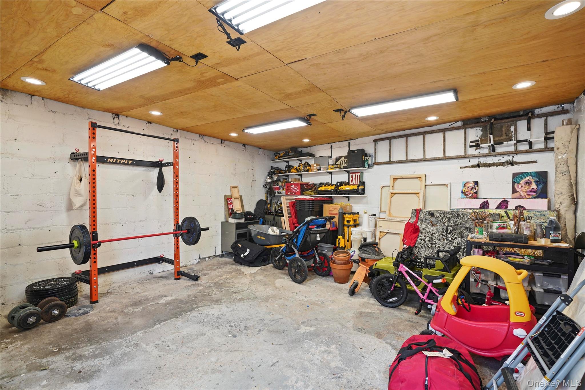 6023 Cooper Avenue, Glendale, NY 11385