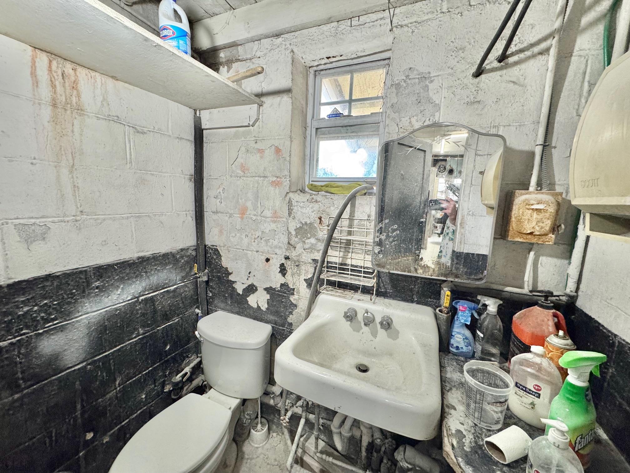 1959 New York Avenue, Huntington Station, NY 11746