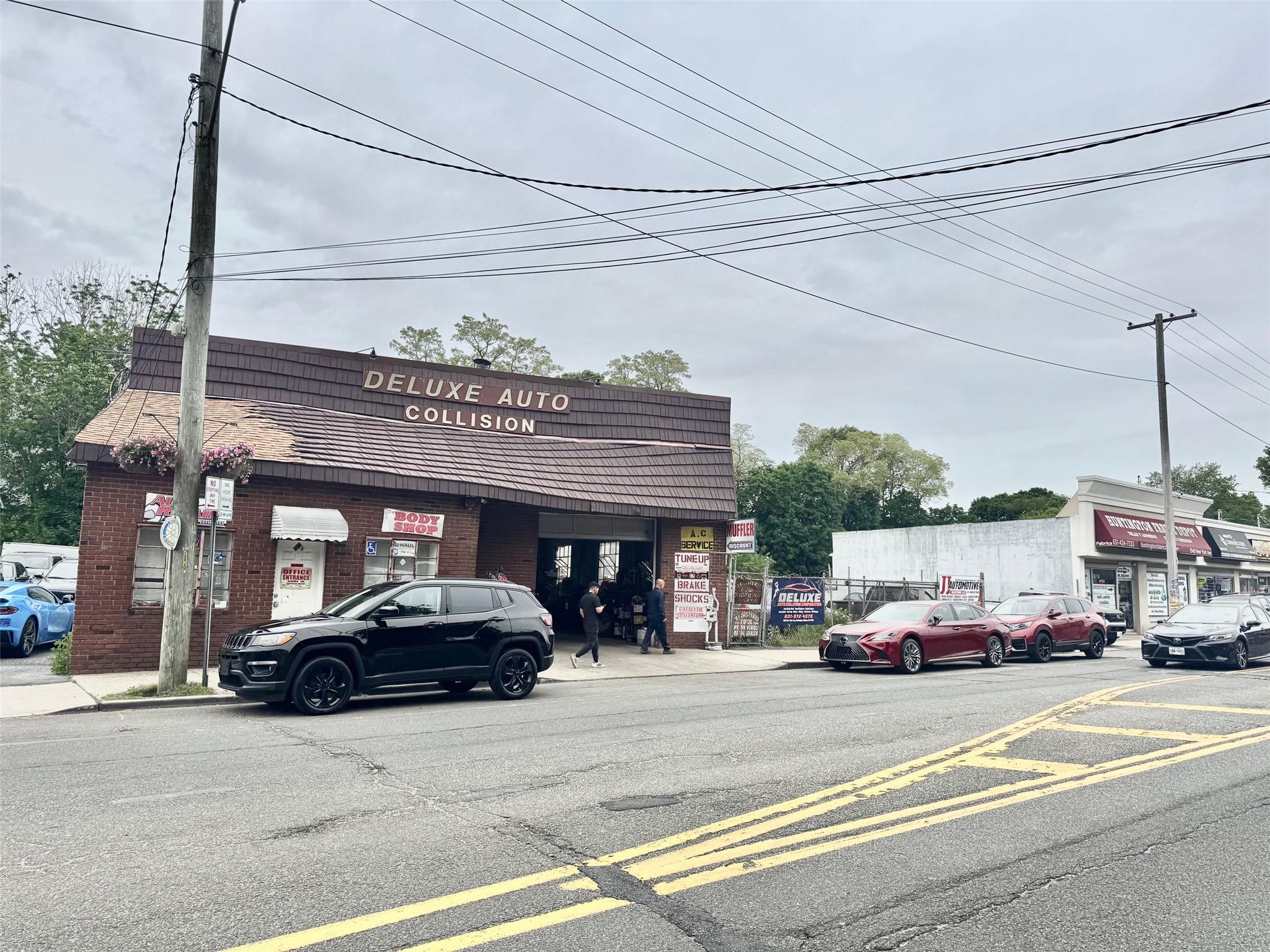 1959 New York Avenue, Huntington Station, NY 11746