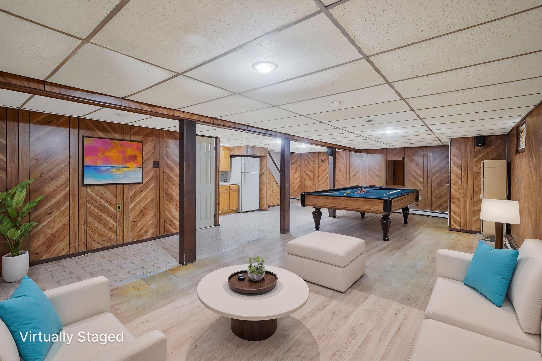 8 Adolphi Place, Ronkonkoma, NY 11779