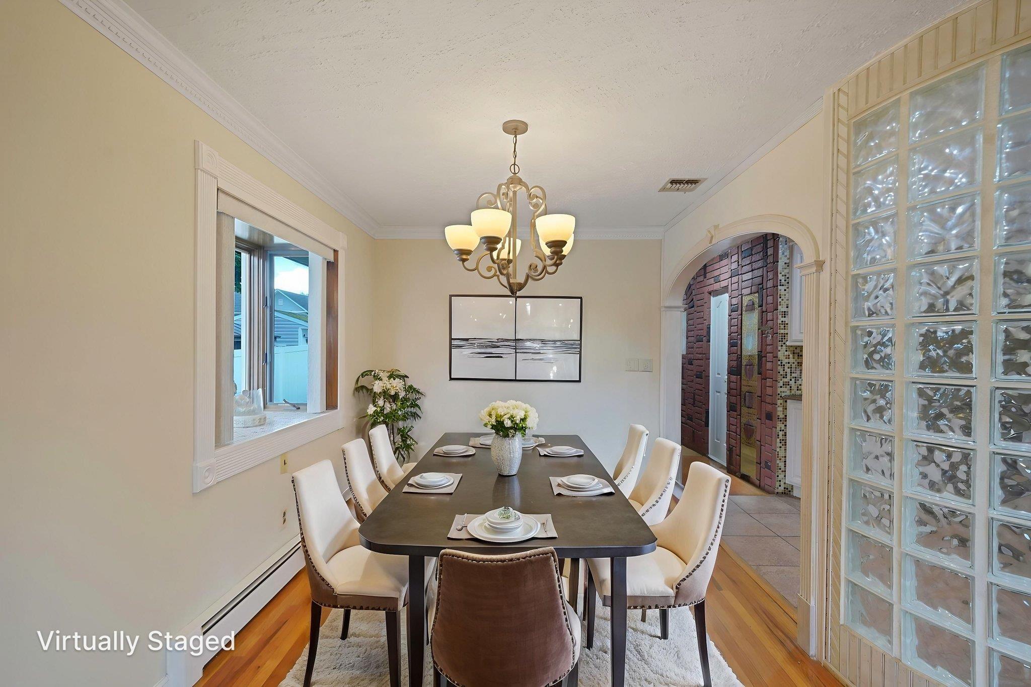 8 Adolphi Place, Ronkonkoma, NY 11779