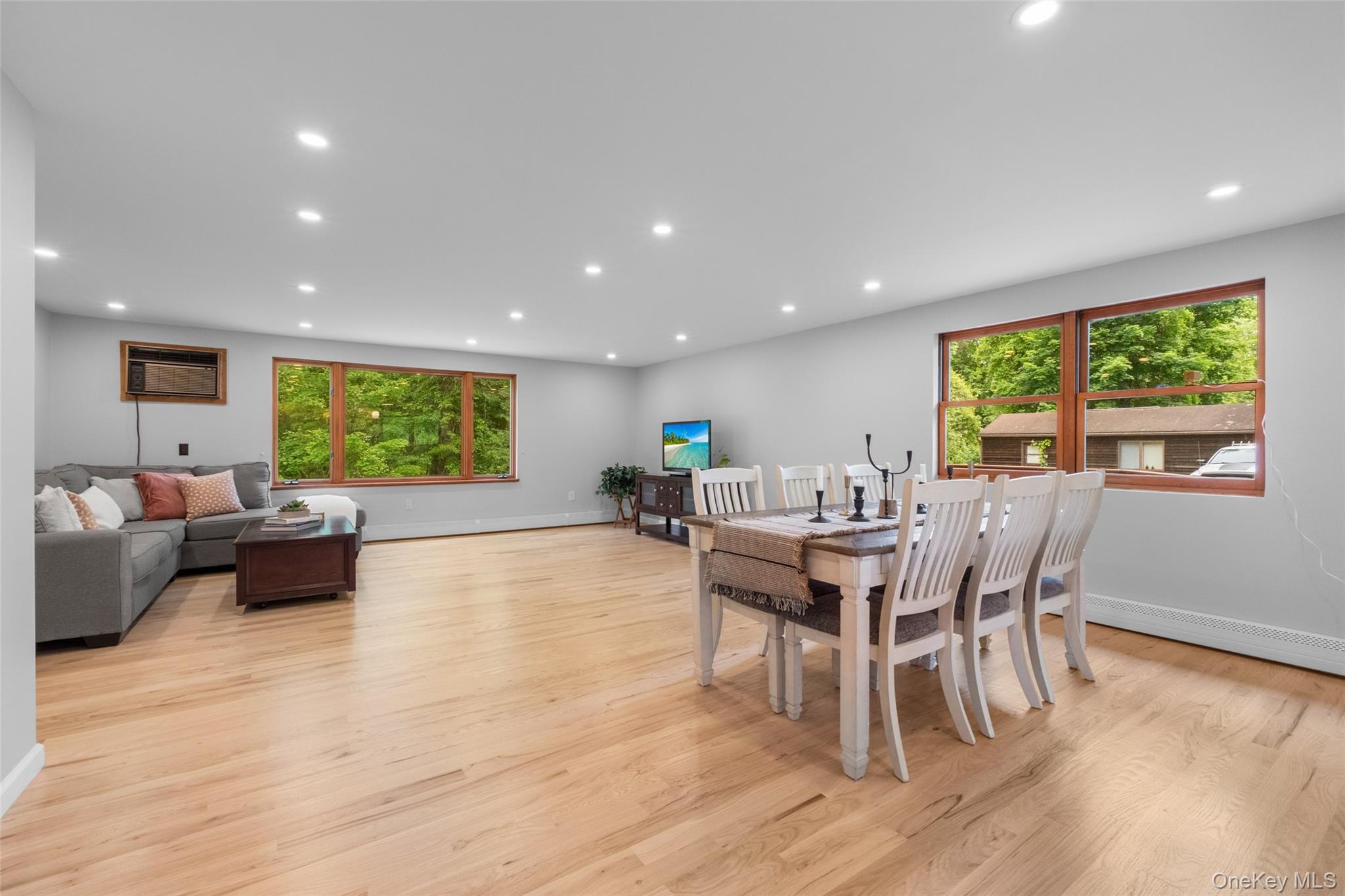 7 Elliotts Lane, New Paltz, NY 12528