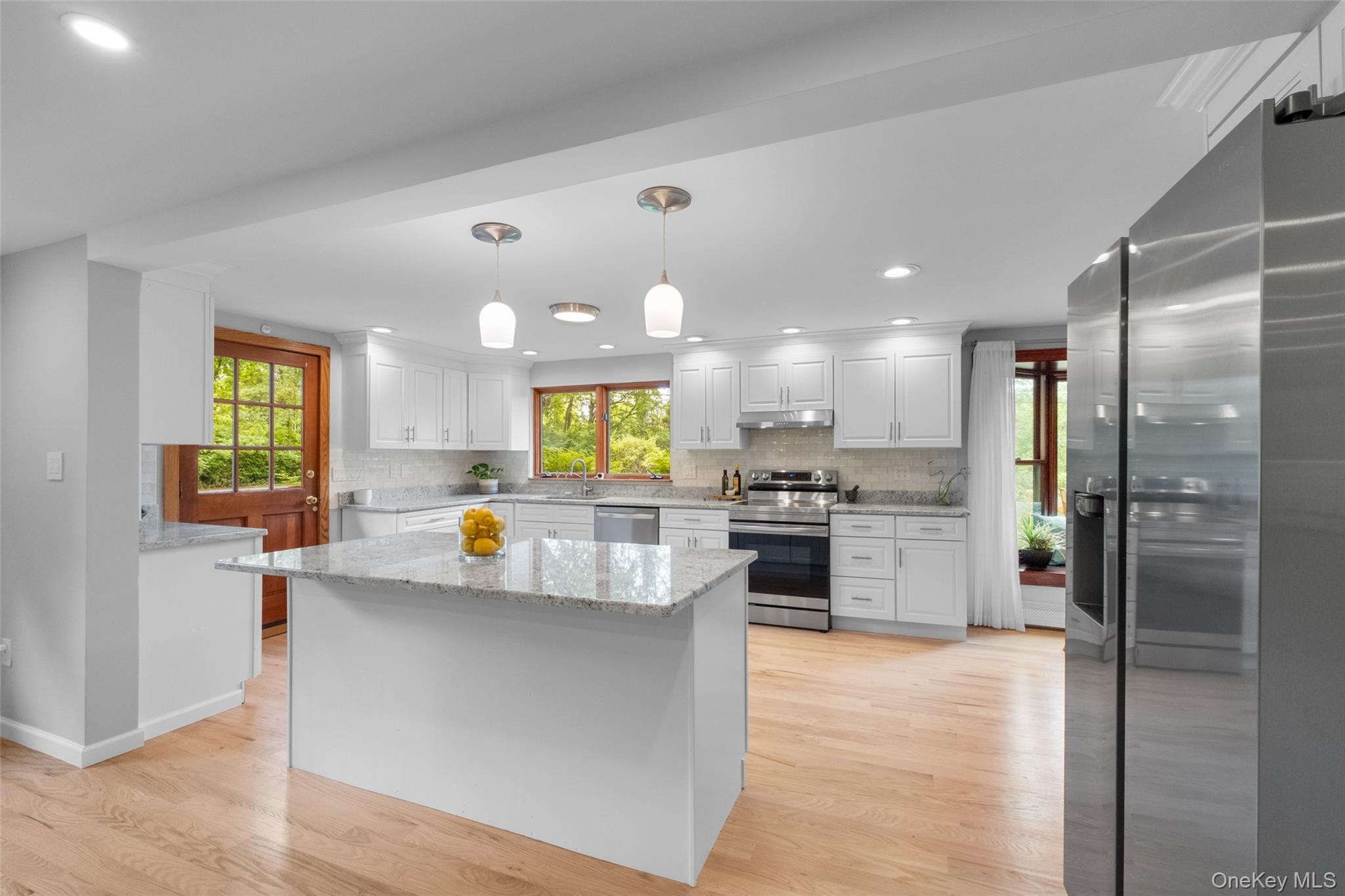 7 Elliotts Lane, New Paltz, NY 12528