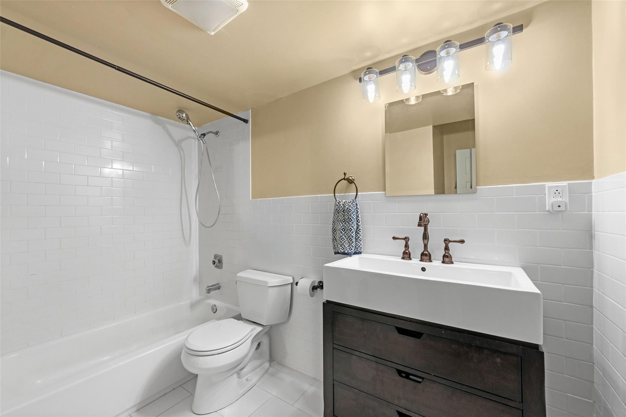 9965 Shore Road # 6B, Brooklyn, NY 11209