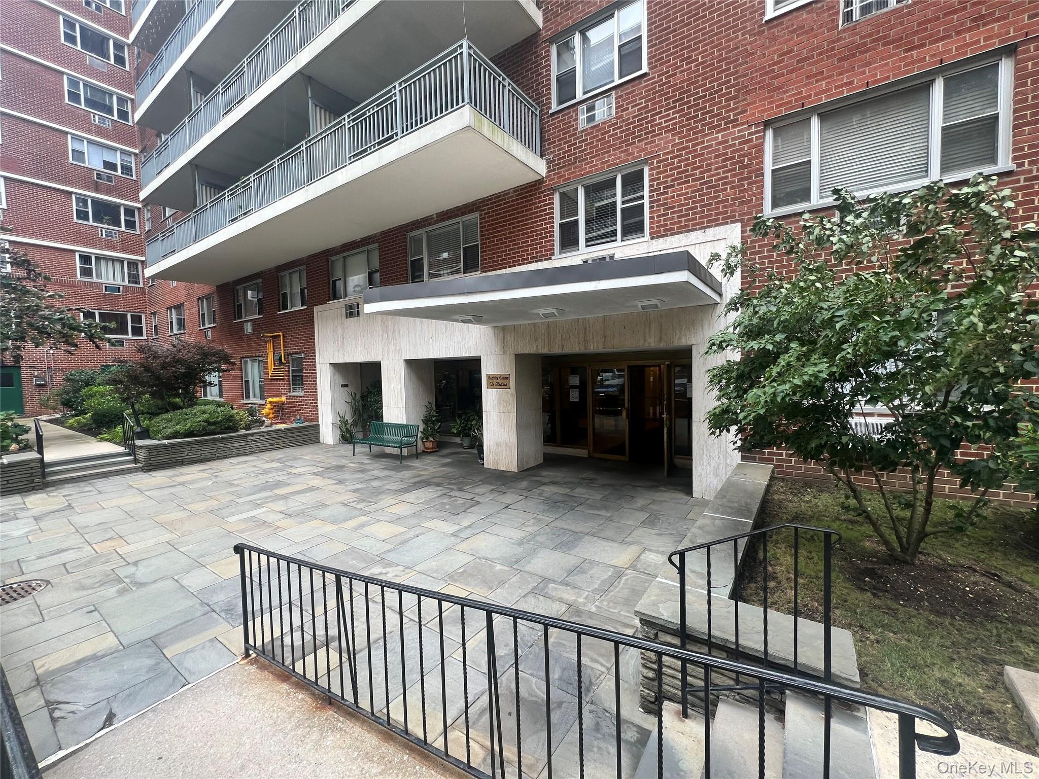 52-30 39 Drive # LN, Woodside, NY 11377